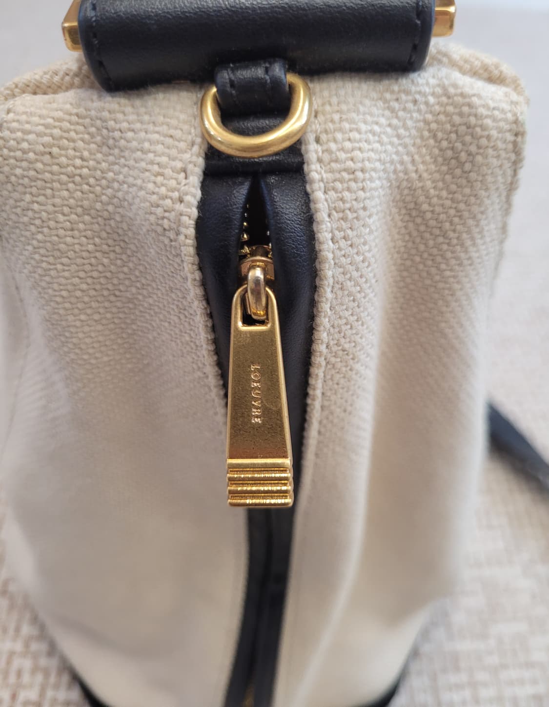 루에브르 삭드 트럼펫백 아이보리/블랙 상품이미지6