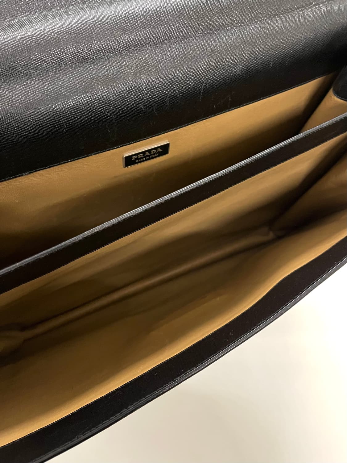 프라다 1998 아카이브 사피아노 레더 브리프 케이스 상품이미지7