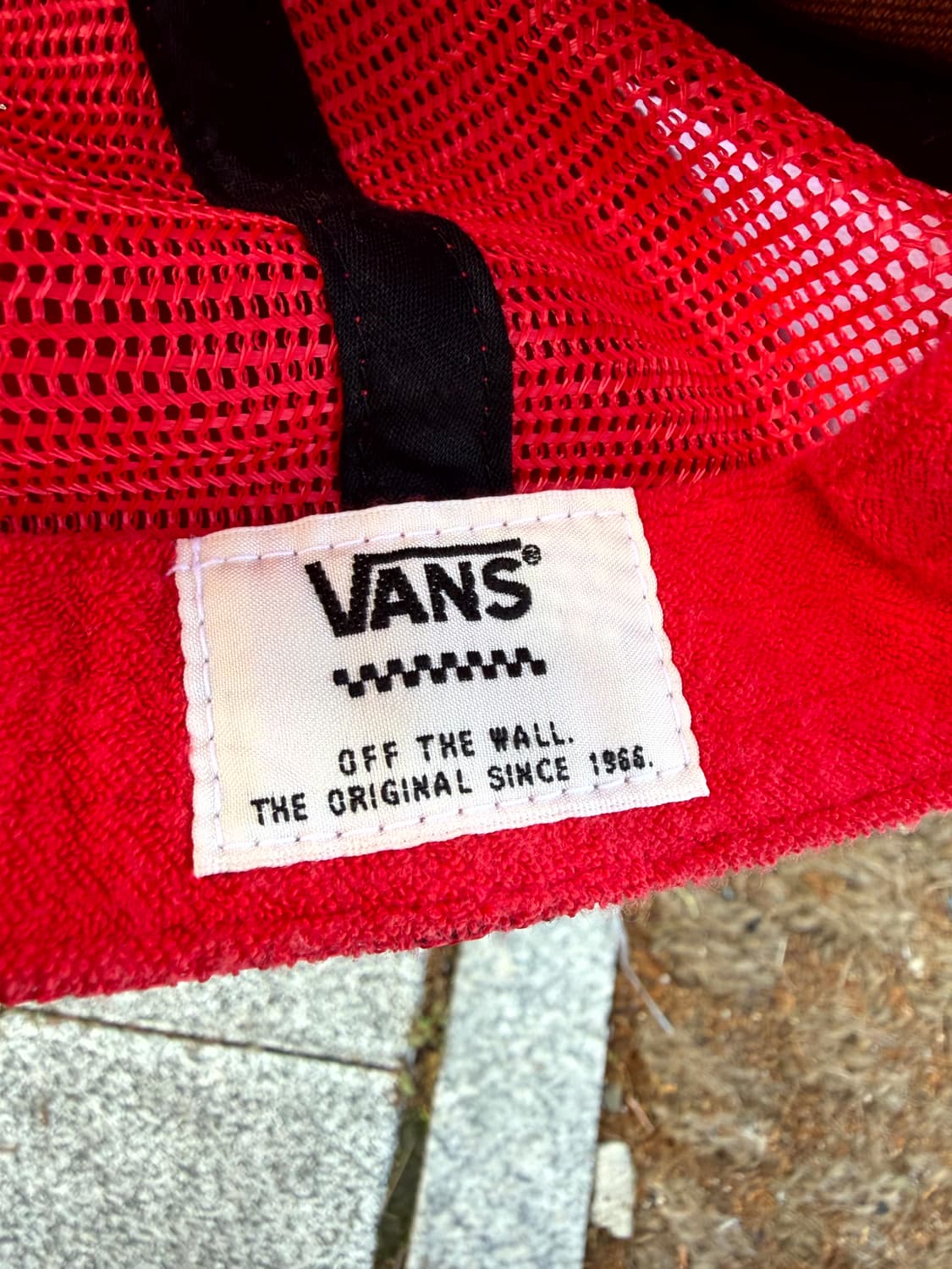 Vans Off The Wall Mesh Trucker Hat 상품이미지5