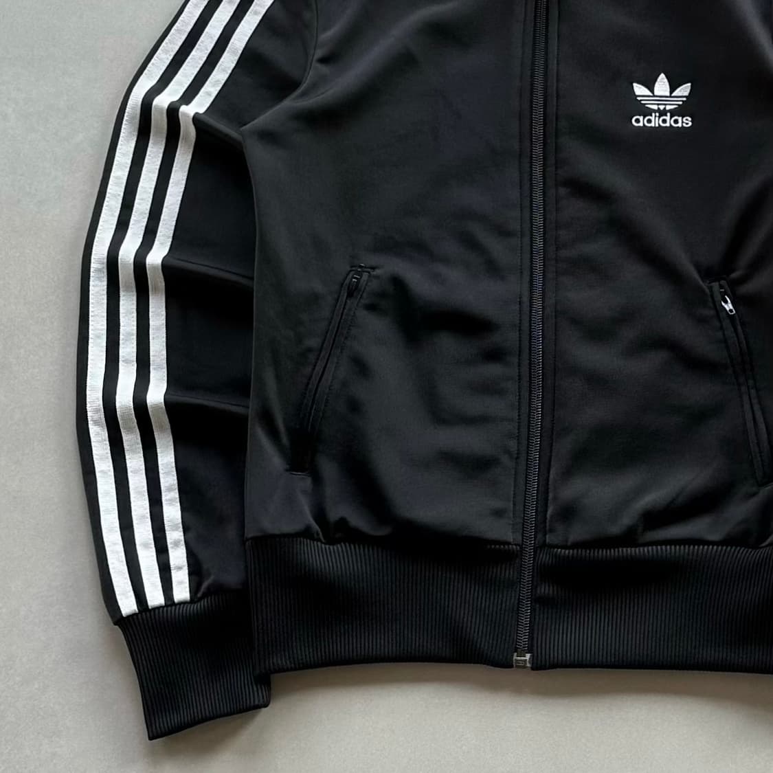 [S]아디다스 여성 파이어버드 블랙 트랙탑 져지 상품이미지4