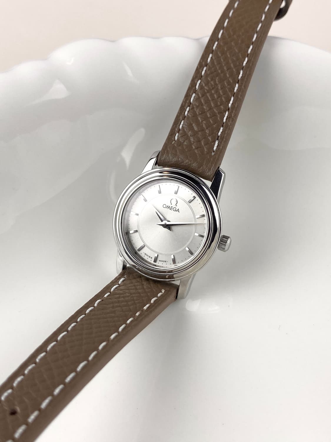 OMEGA Lady Prestige silver watch 상품이미지1