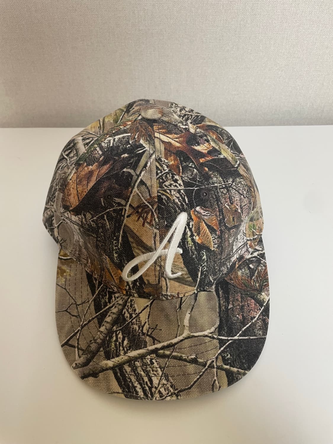 더뮤지엄비지터 볼캡 모자 RIBBON EMBROIDERY CAP 상품이미지3