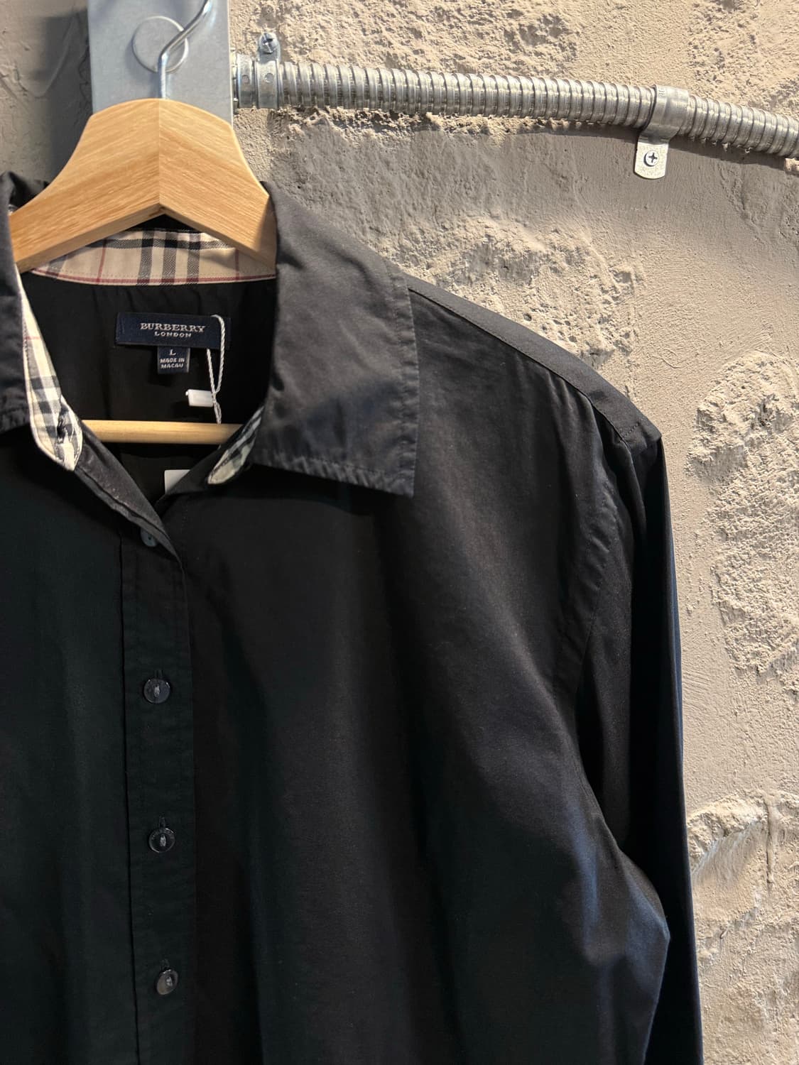 버버리 BURBERRY 블랙 체크 트리밍 셔츠 블랙 L 상품이미지3