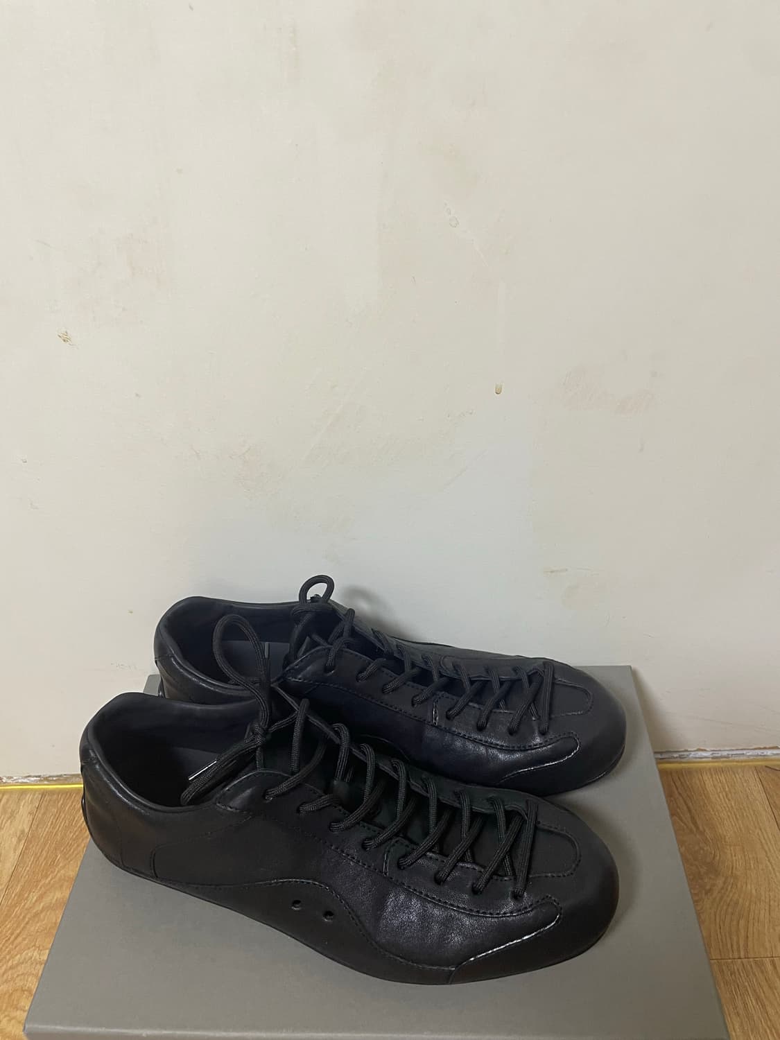 보울러 스니커즈 R25M200 상품이미지1