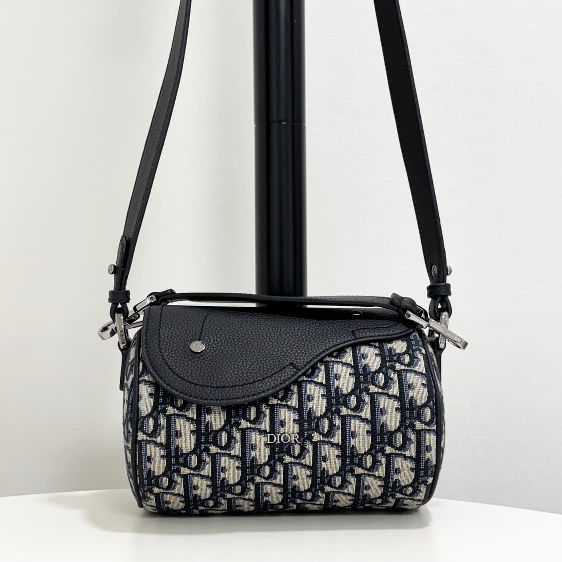 [OS]디올 오블리크 롤러 메신저백 상품이미지1