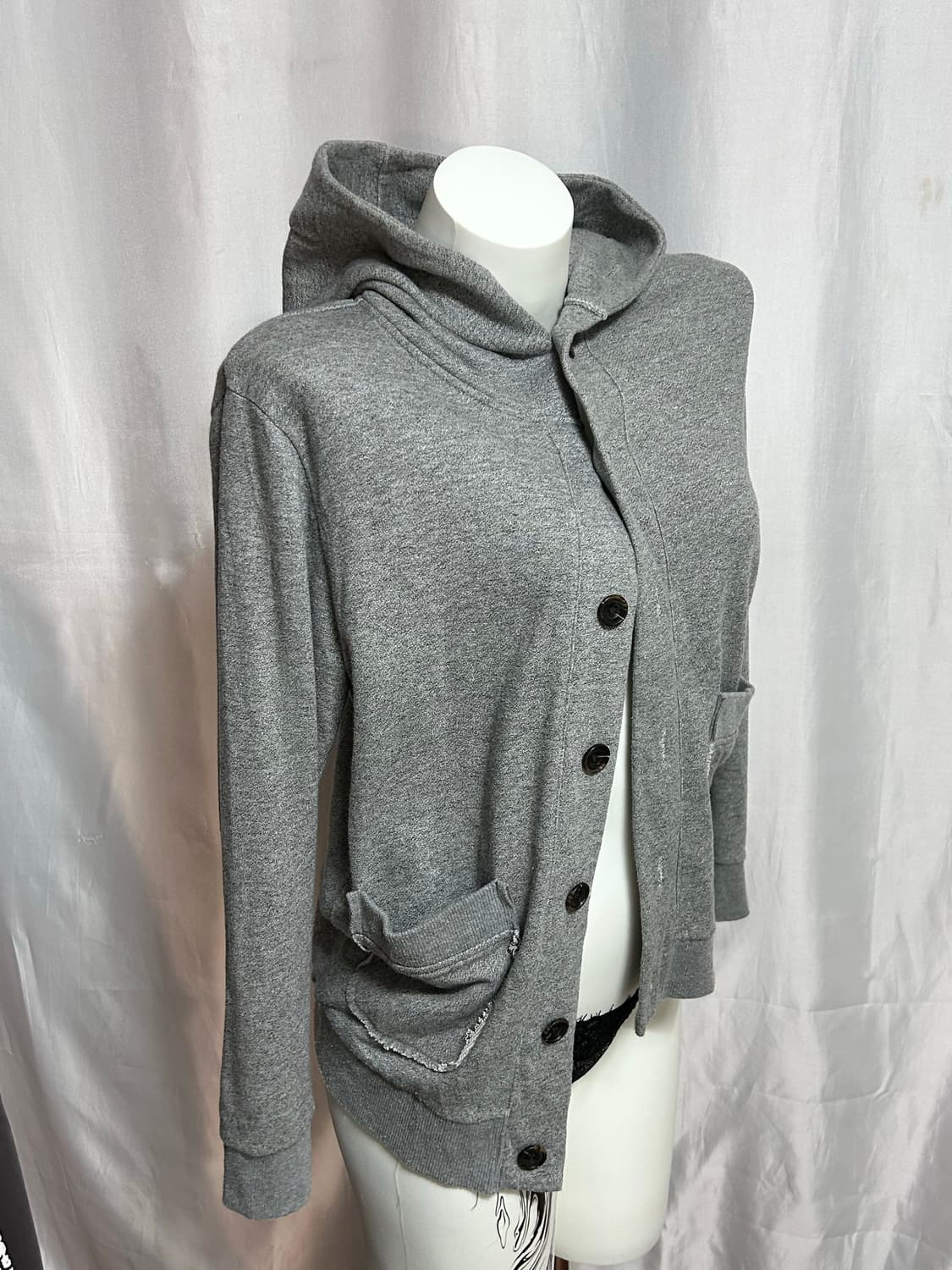 out stitch grey hood button jacket 상품이미지5