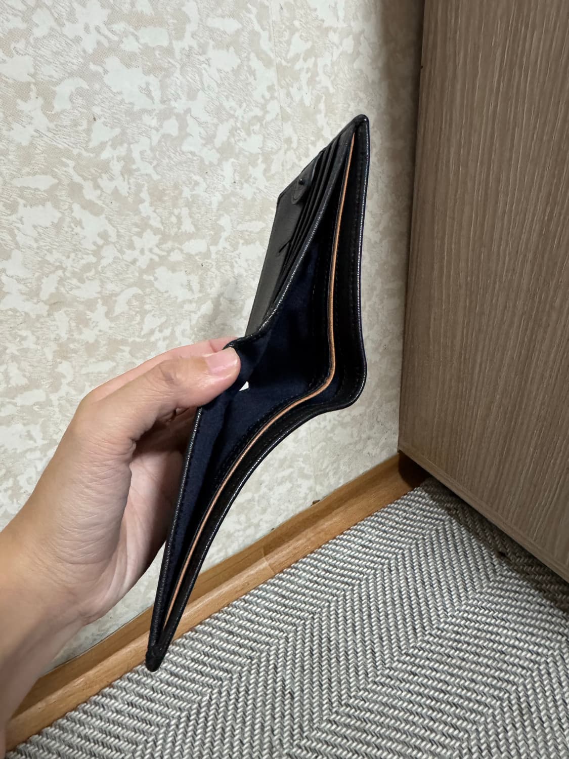 투미 반지갑 가죽 상품이미지3