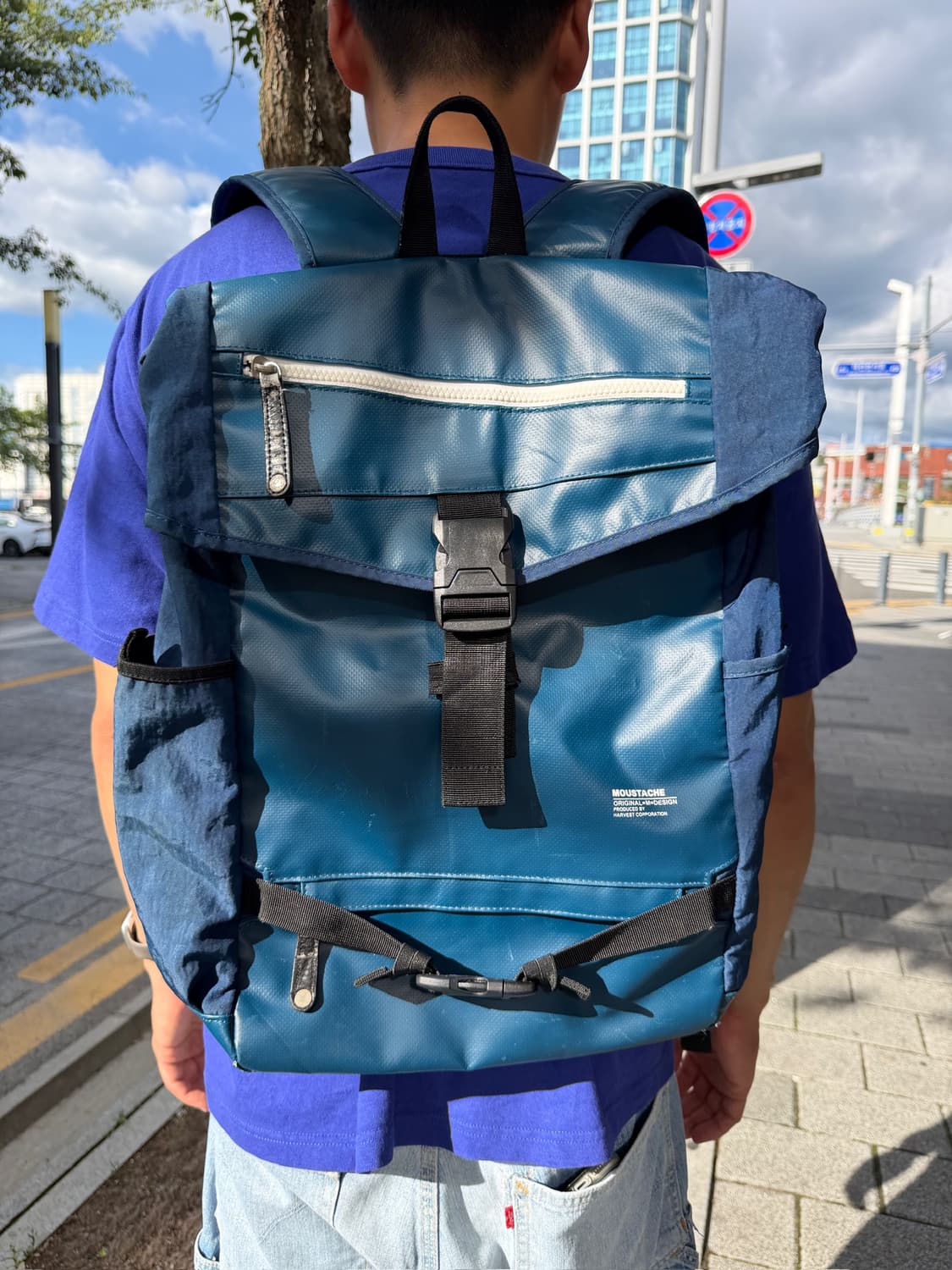 Moustache Japan Messenger Backpack 상품이미지7