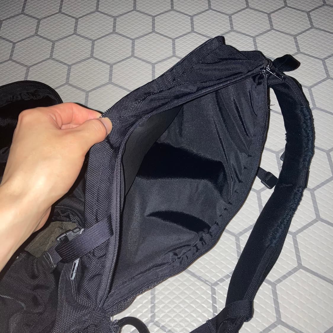 (os) 슈프림 01ss 10th 백팩 블랙 보로 상품이미지7