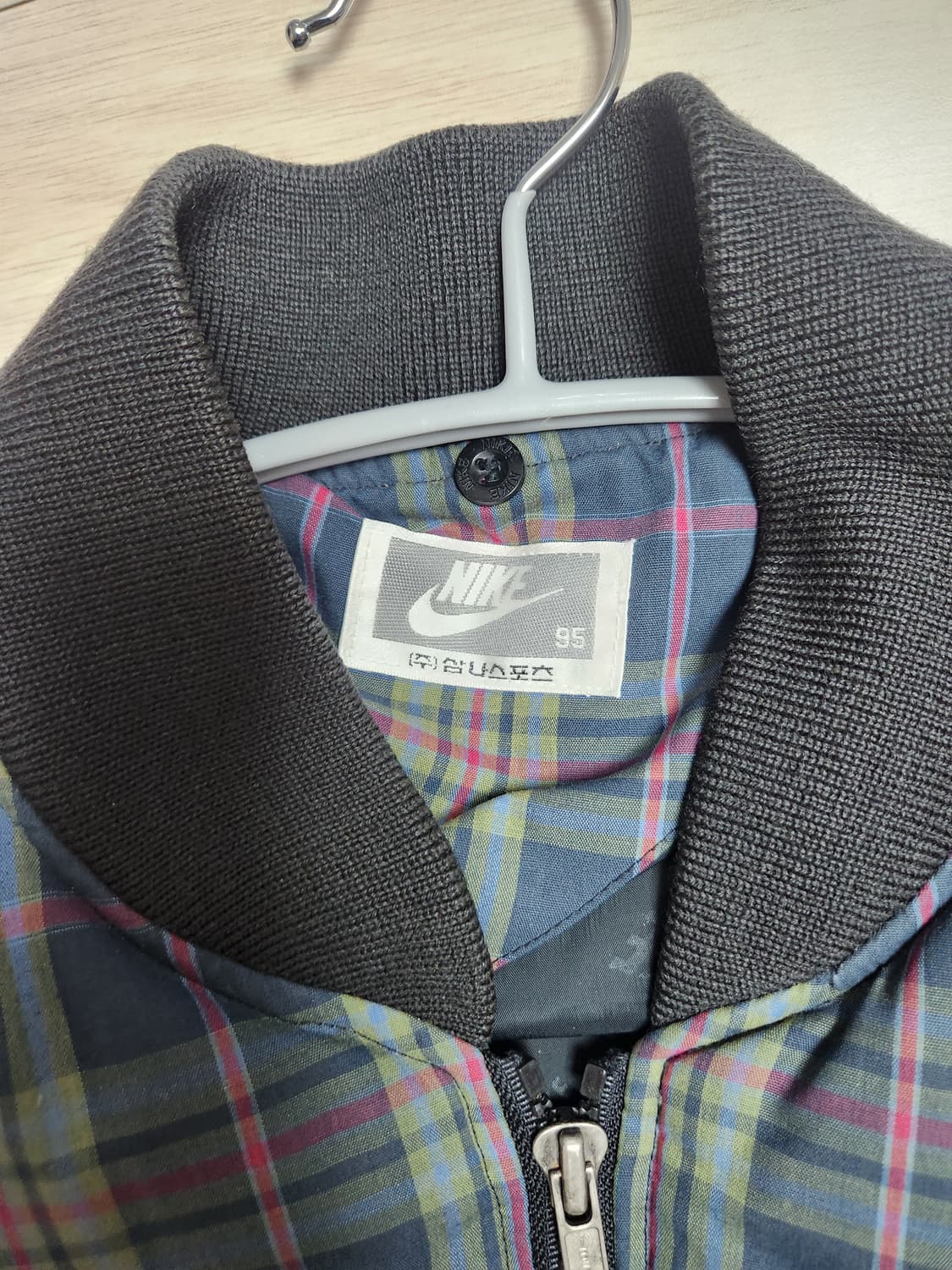 90s 나이키 삼나스포츠 라이즈 소희 패딩 상품이미지3