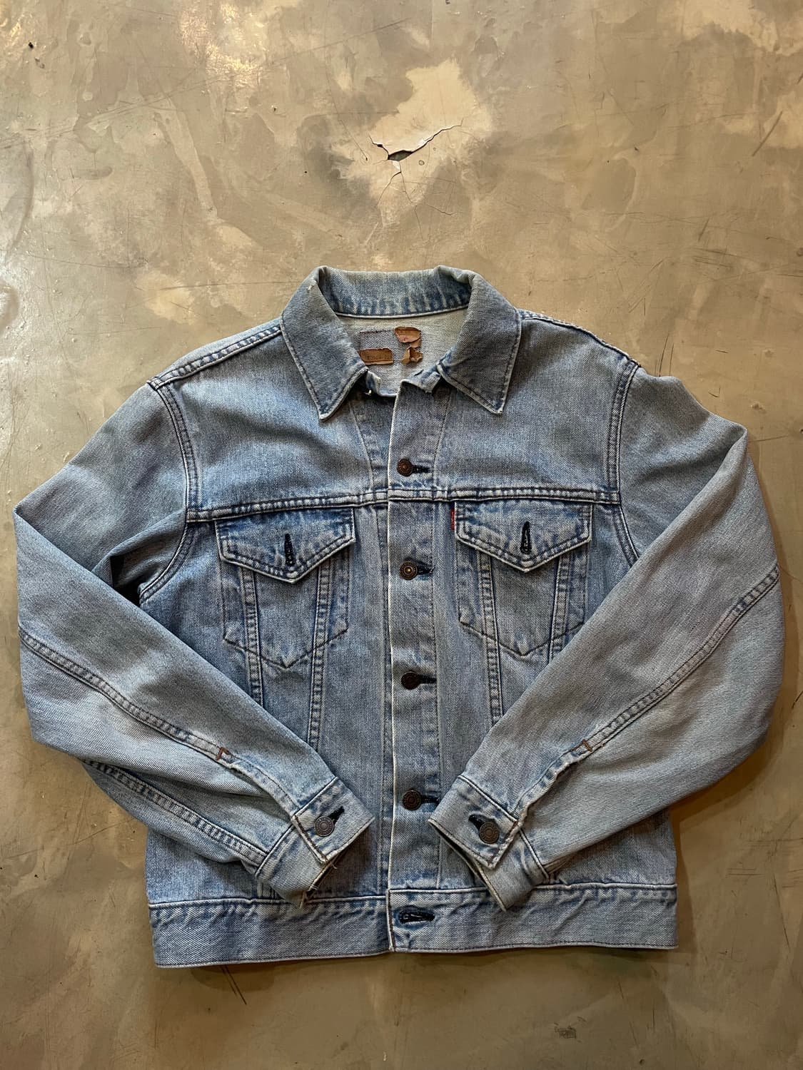 90년대 일본 제작 리바이스 70504 트러커 데님 자켓 상품이미지3