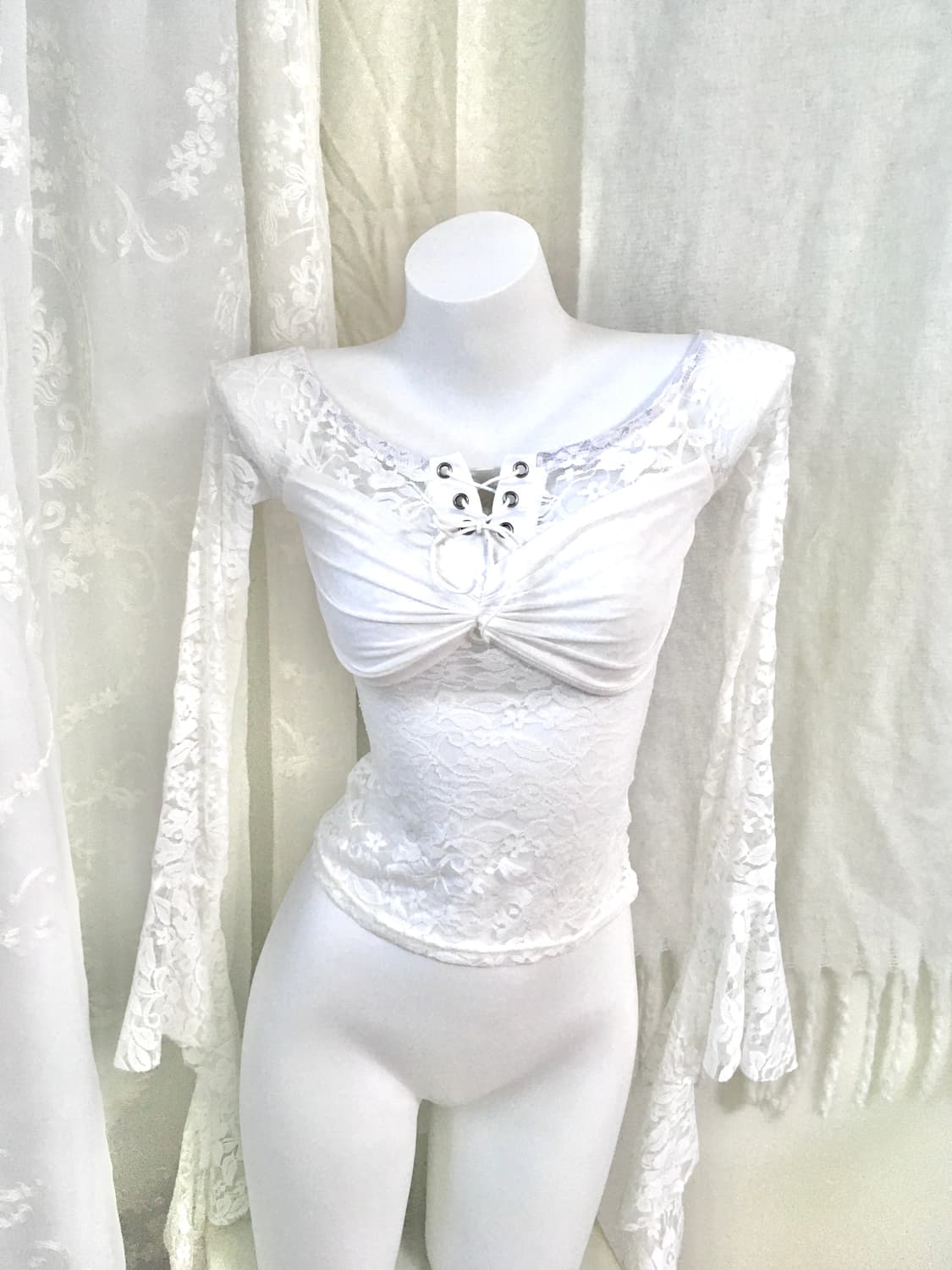 화이트 레이스 슬림 프릴 롱슬리브 상품이미지8