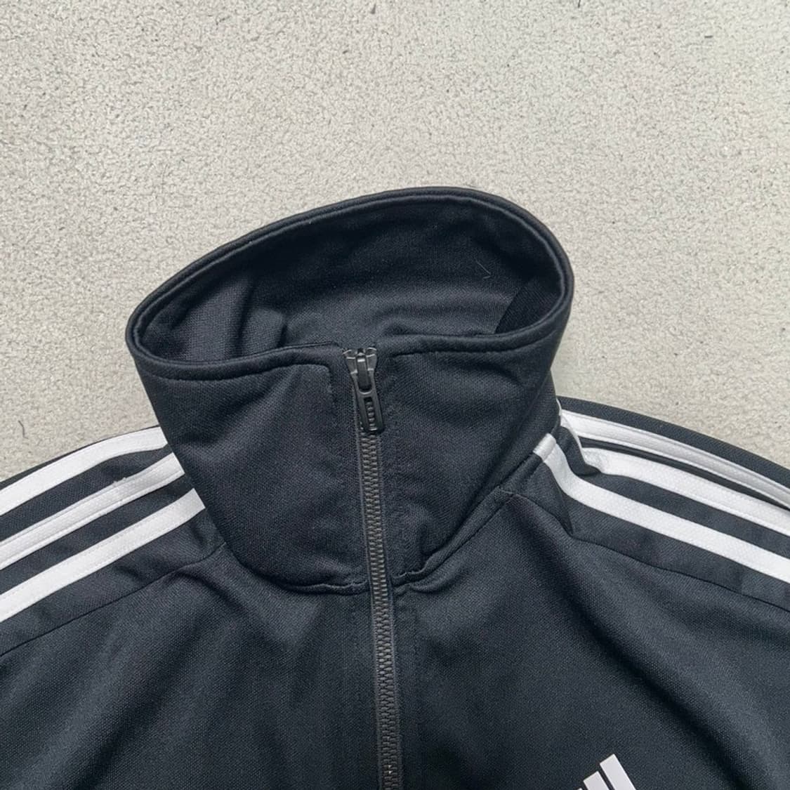 아디다스 3-스트라이프 루즈 핏 더블니트 트랙탑 블랙 S 상품이미지4