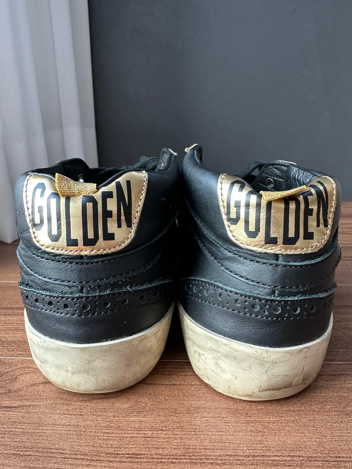 39 골든구스 미드스타 레코드 레미티드 상품이미지5