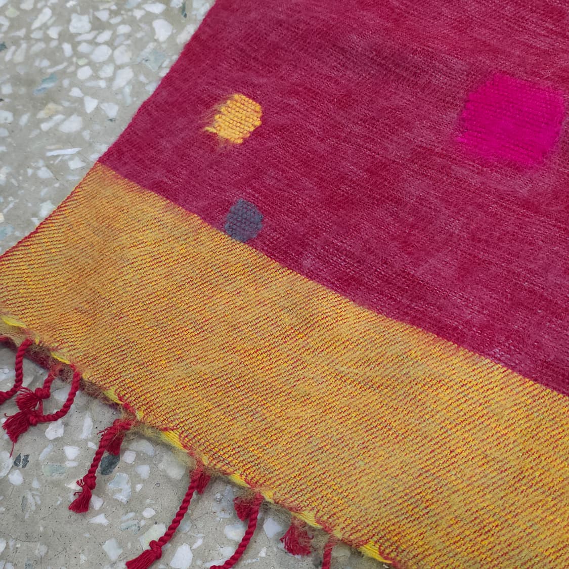 artipur 도트 패턴 머플러 상품이미지4