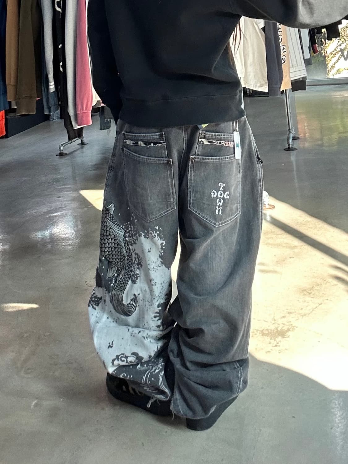 도그타운 오리엔탈 자수 흑청데님팬츠  상품이미지1