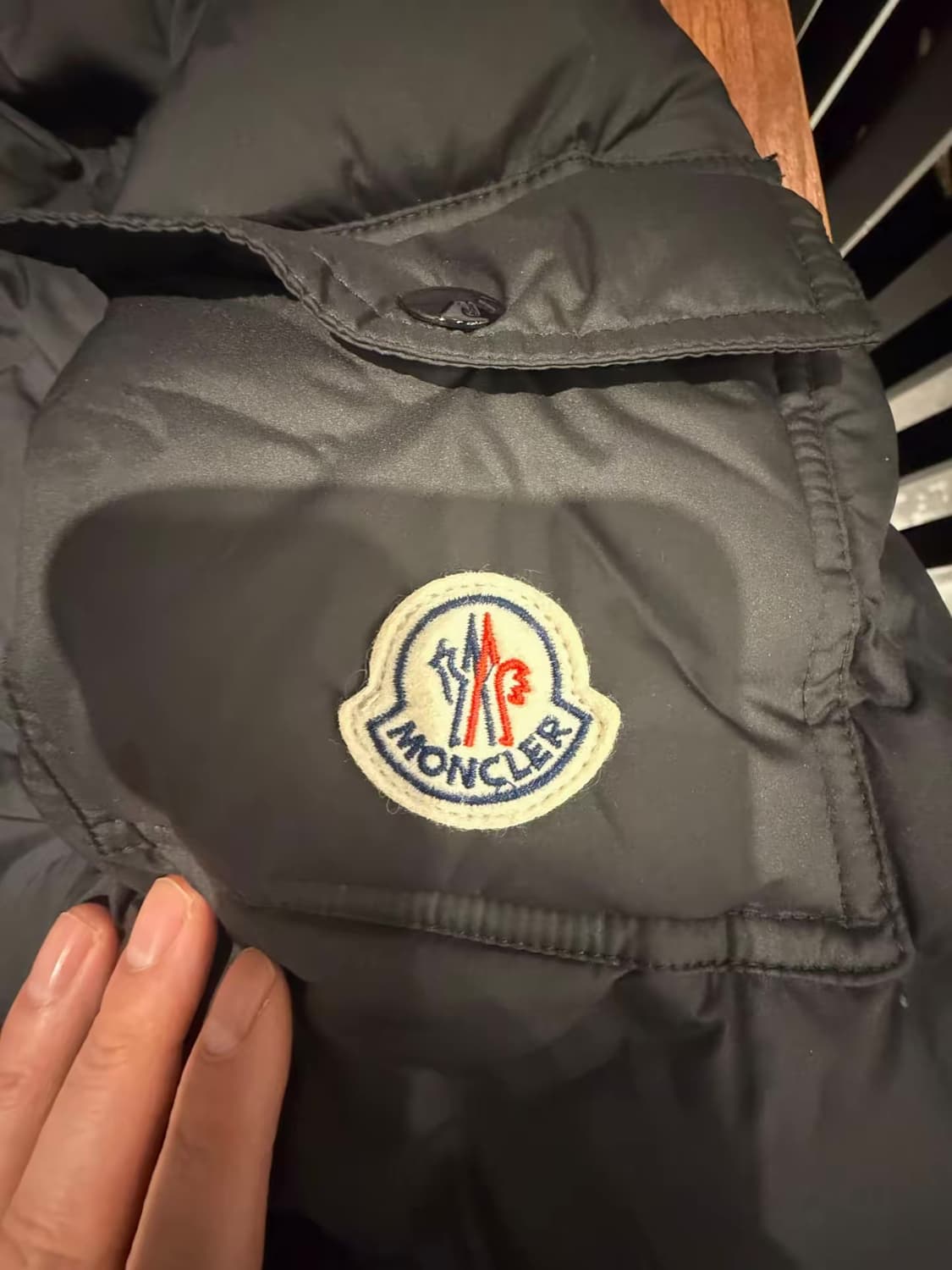 [몽클;레어] 새상품 / 경량패딩 / 4 (약 105 사이즈) 상품이미지4