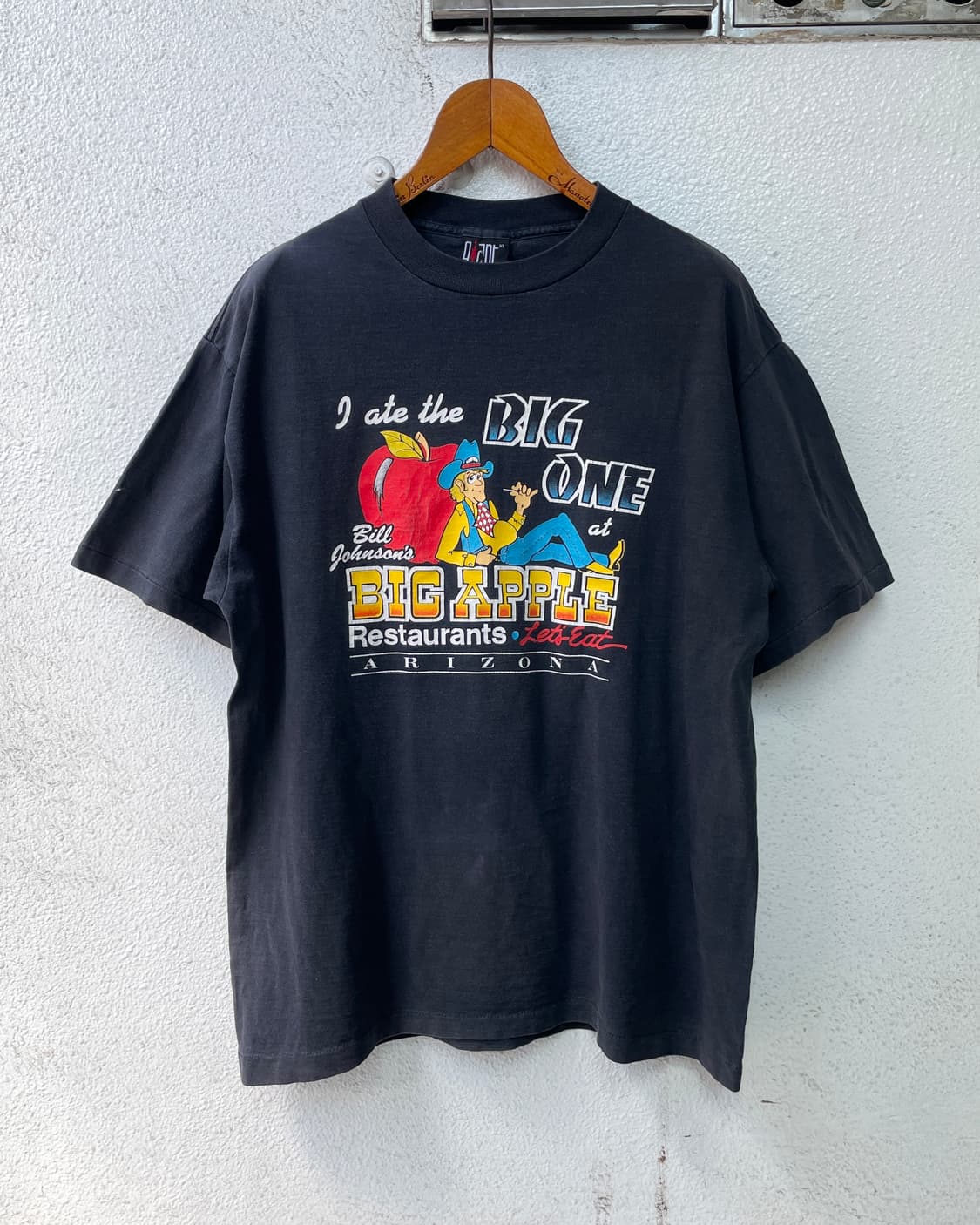 90s Big Apple Restaurant 티셔츠 상품이미지1
