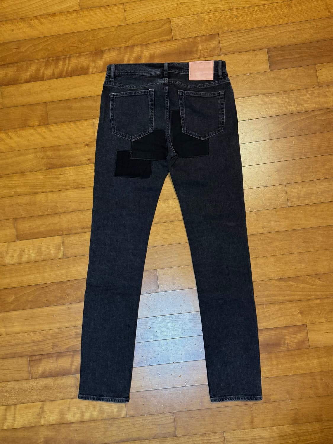 North black patch skinny fit jeans 상품이미지4