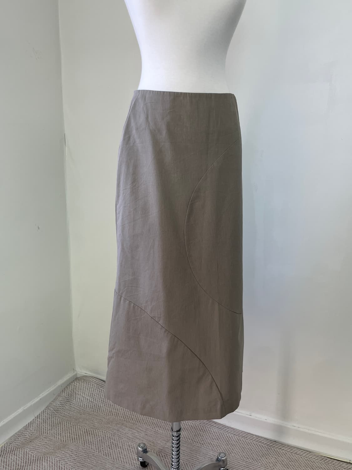 알파스핀 울 블렌드 커브 절개 롱 스커트 J04042 상품이미지9