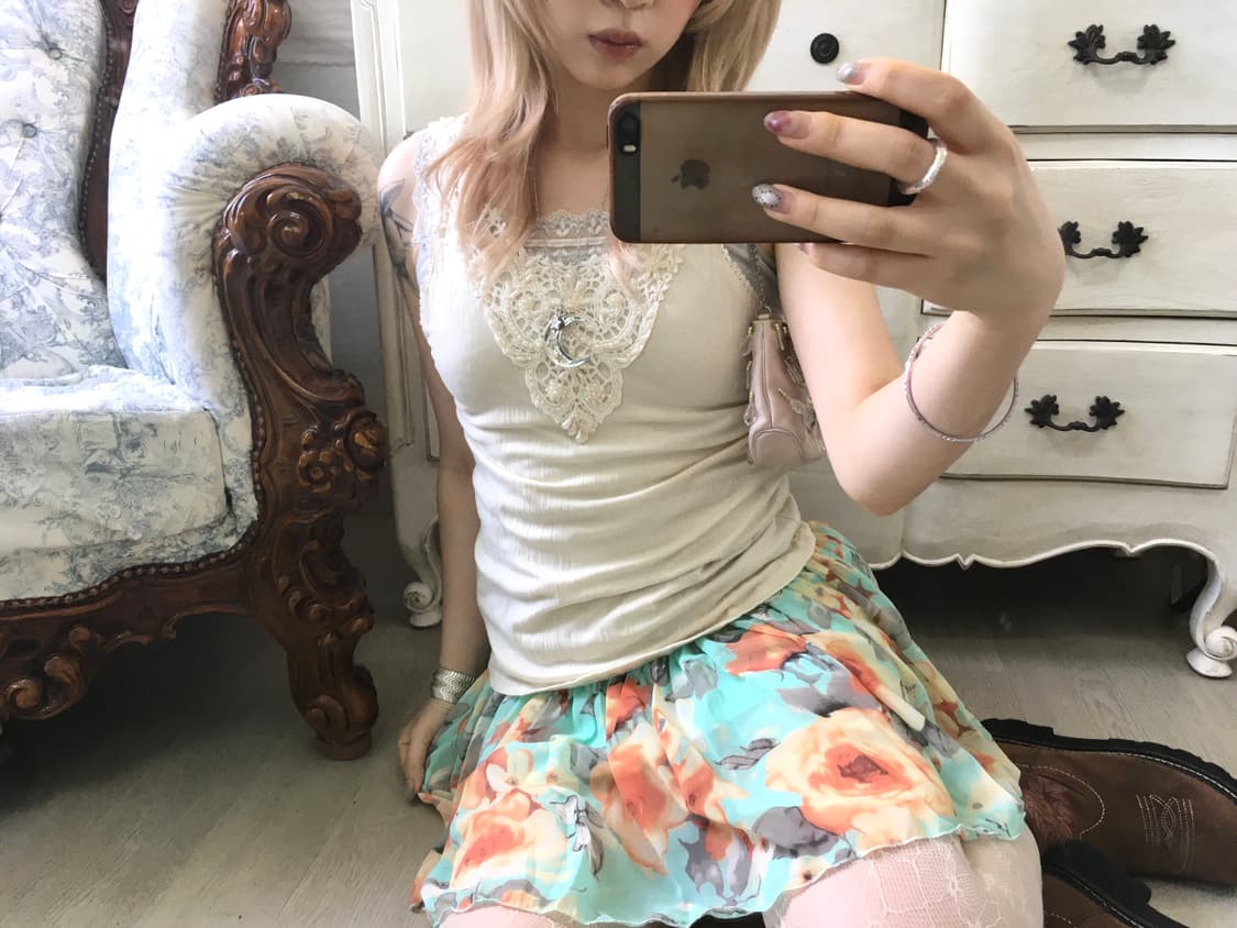 Axes Femme 아이보리 페어리 레이스 비즈 나시 상품이미지3