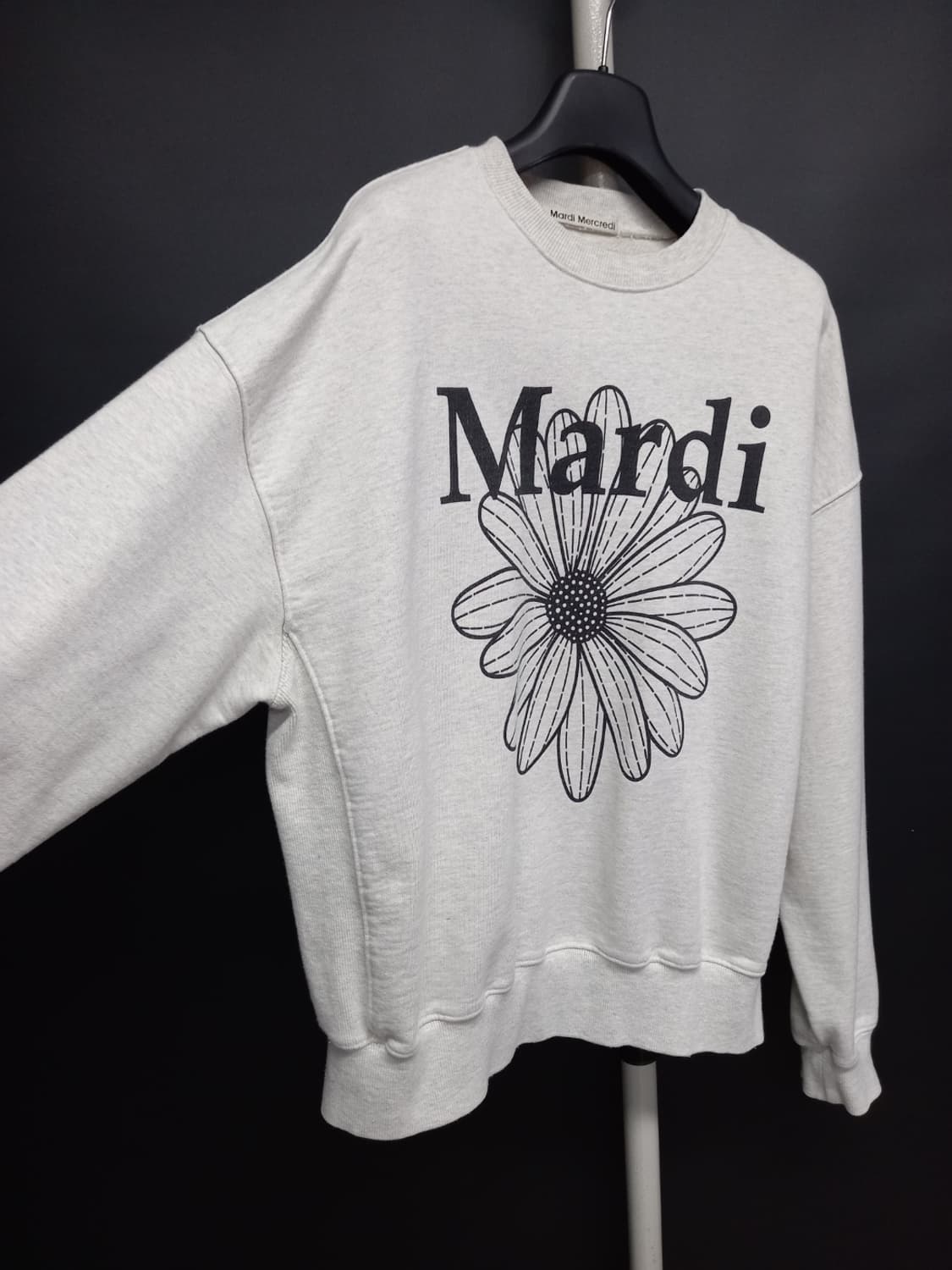 마르디메크르디 춘추동 루즈박시핏 맨투맨 F 33-77 상품이미지4