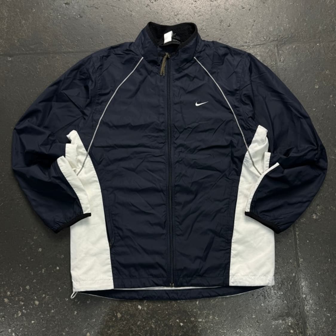 100 나이키 스우시 바람막이 상품이미지1