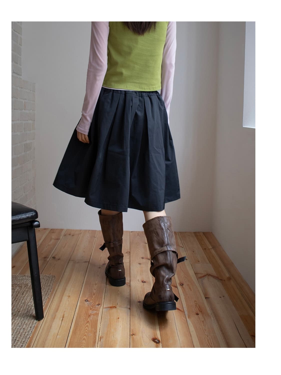 에이티즈서울 GATHERED MIDI SKIRT (navy) 상품이미지2