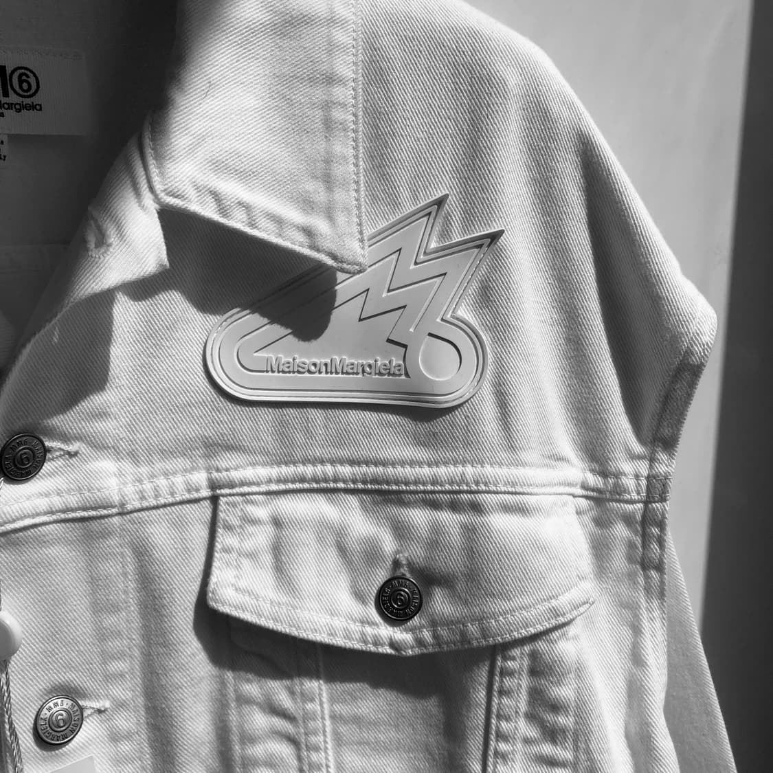 마르지엘라/로고 컷아웃 데님자켓 상품이미지4