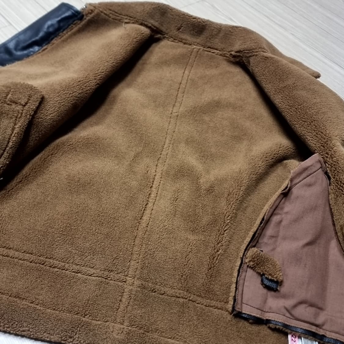 라퍼지스토어 블랙 무스탕 자켓(105) 상품이미지8