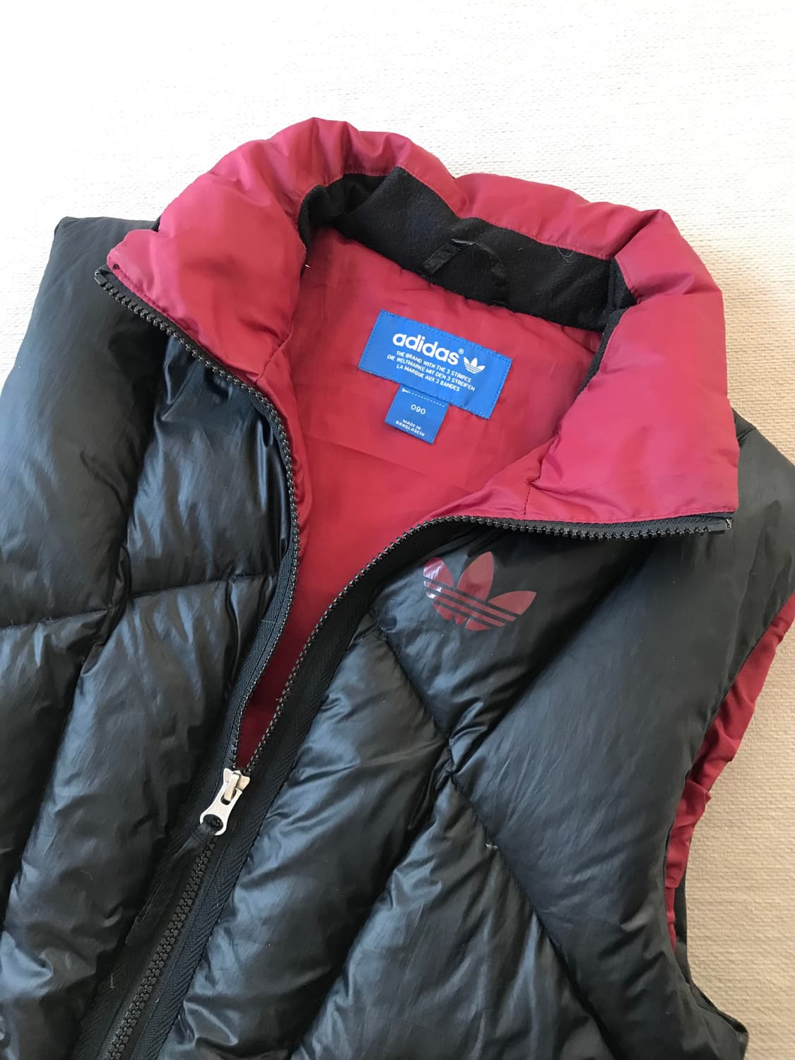 아디다스 오리털 조끼 패딩 상품이미지2