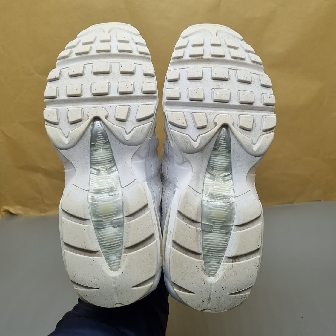 나이키 에어맥스95 화이트 여성운동화240  상품이미지3