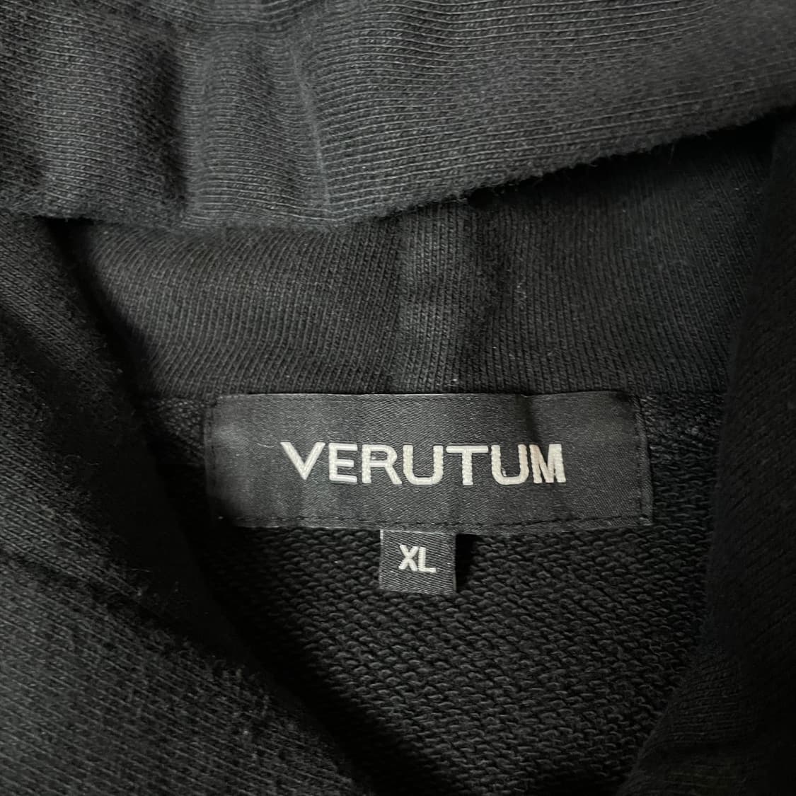 베루툼 블랙 로고패치 후드티 XL 상품이미지4