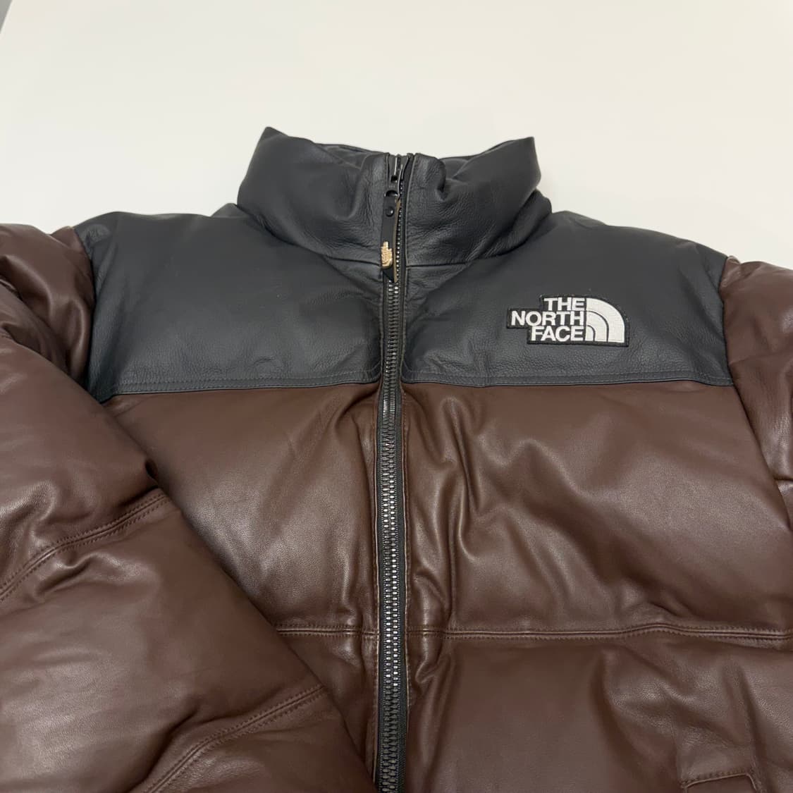 노스페이스 눕시 레더 브라운 100 L사이즈  상품이미지2