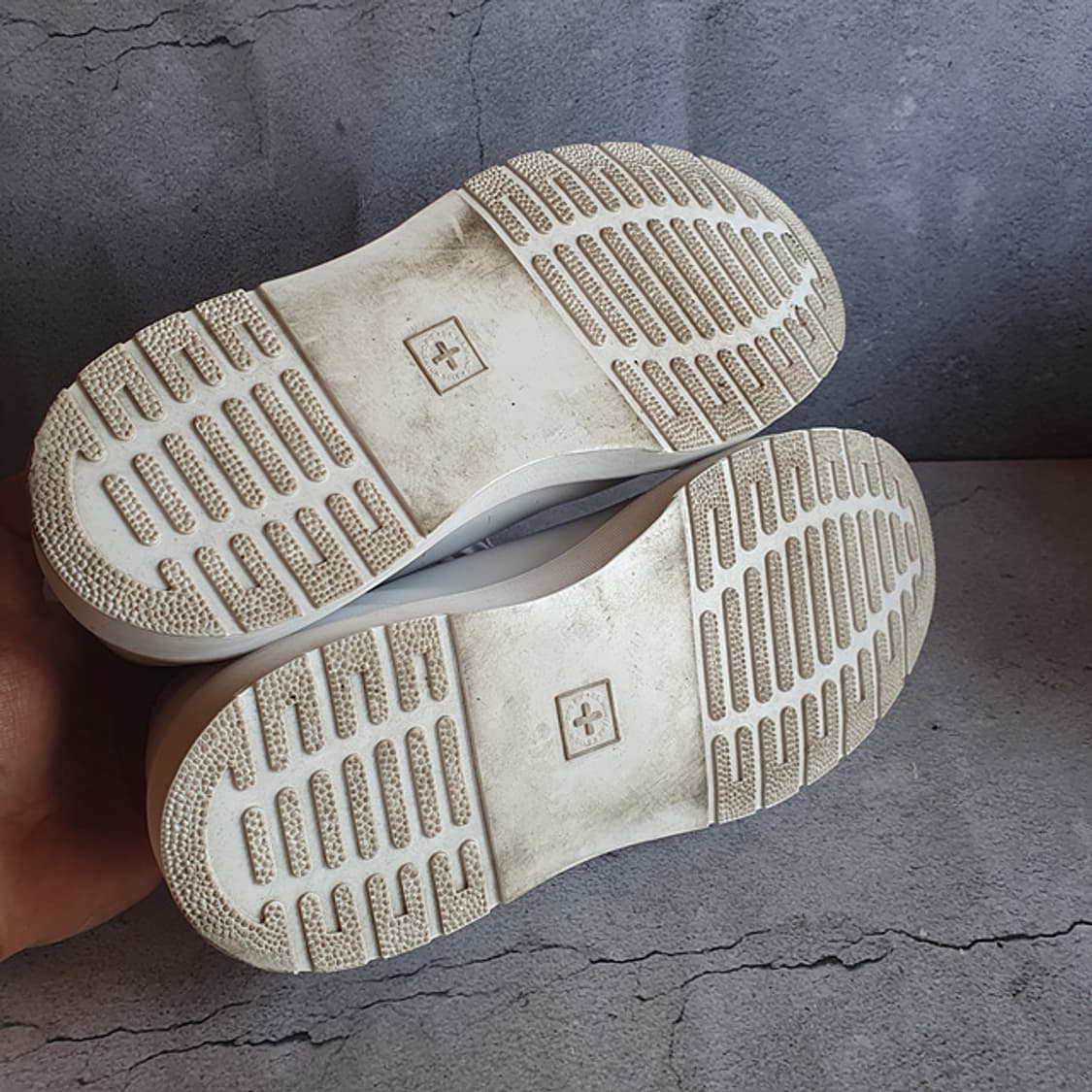 닥터마틴 단테 uk7 상품이미지5