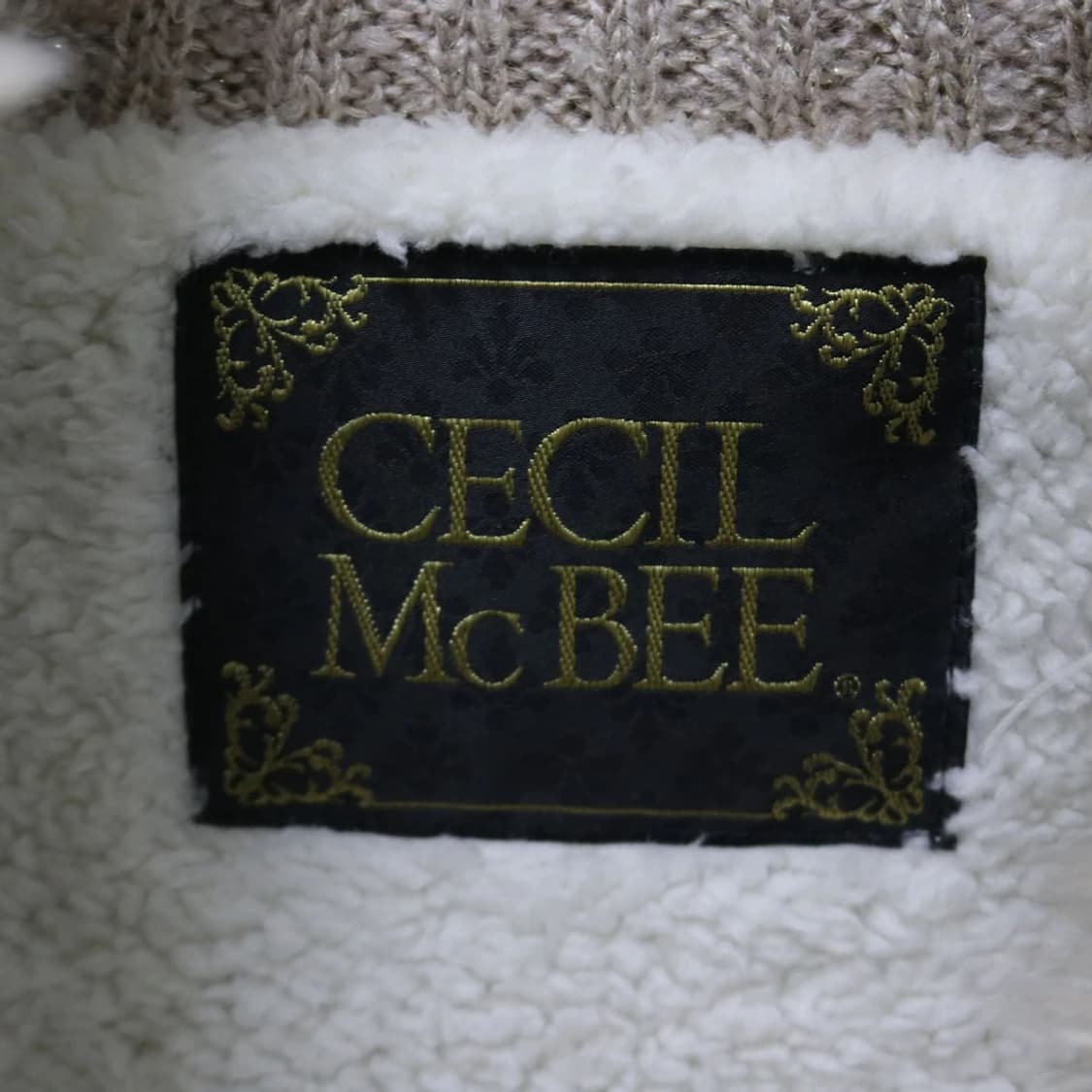 세실맥비 퍼 카라 니팅 자켓 61779 상품이미지7