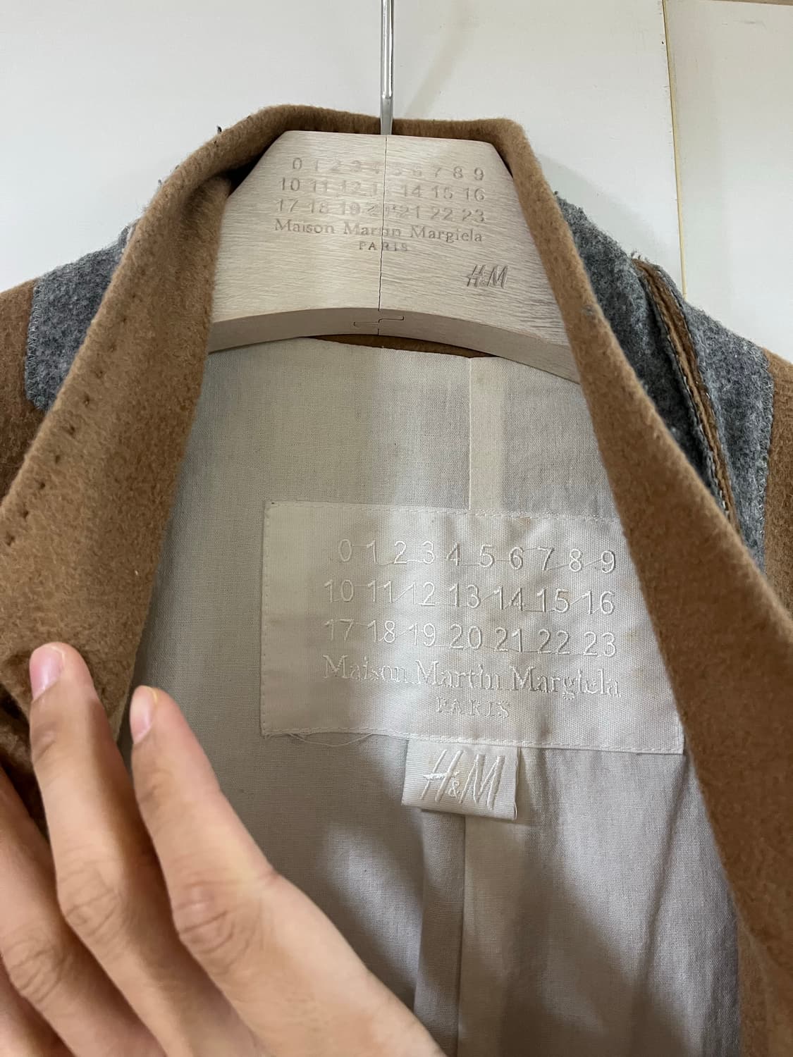 [48] 마르지엘라 H&M collab 코트 상품이미지5