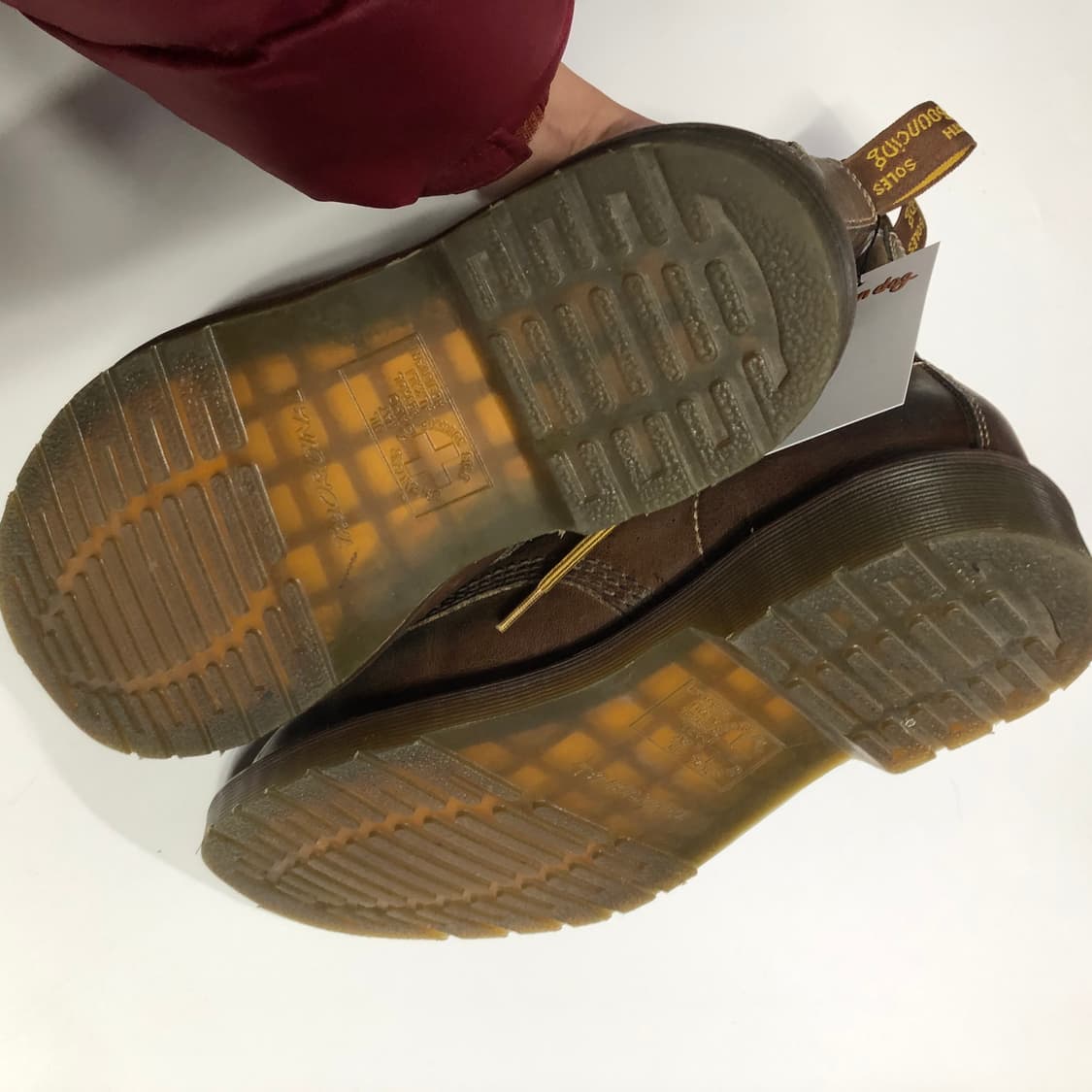 닥터마틴 8홀 에이징 브라운 부츠  상품이미지8