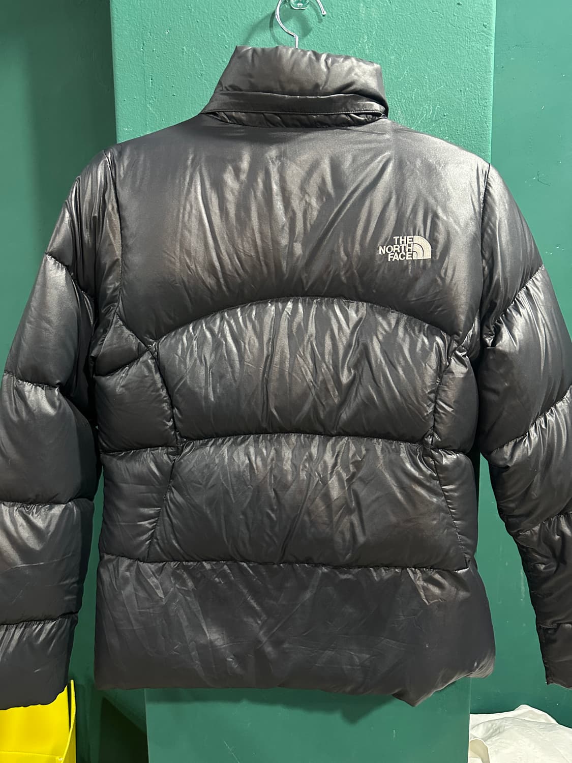 노스페이스 경량패딩 블랙90 상품이미지4