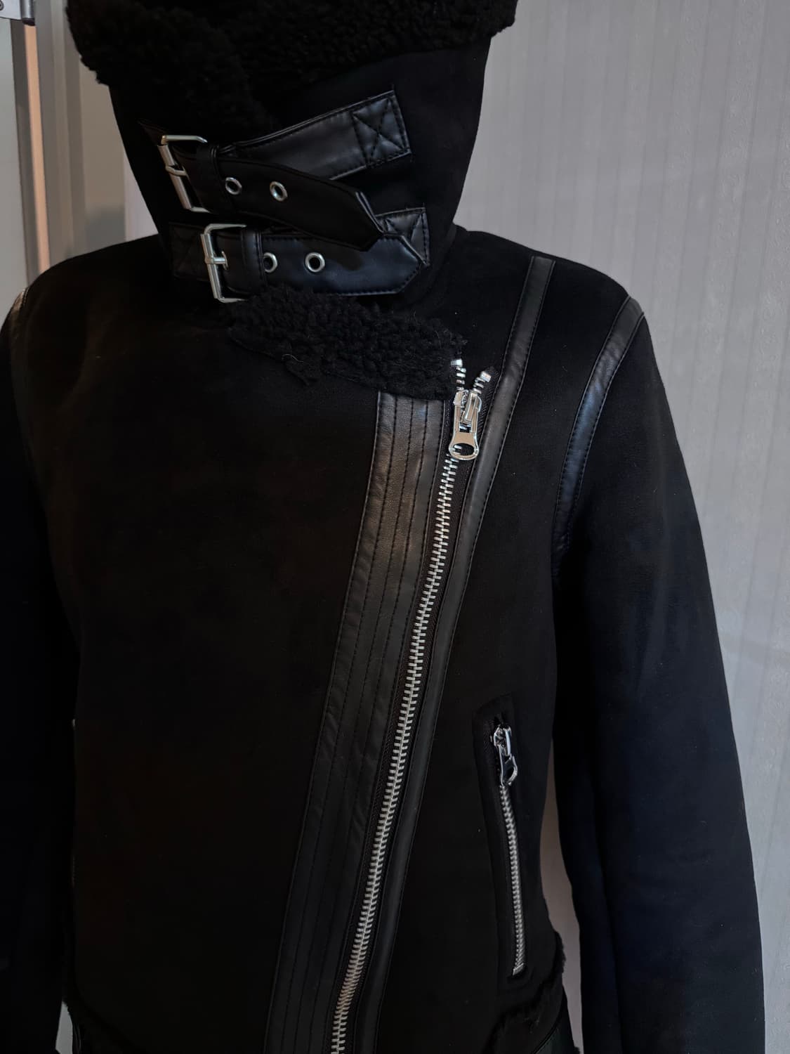 자라 블랙 무스탕 자켓 XS /실사이즈 S-M 상품이미지3