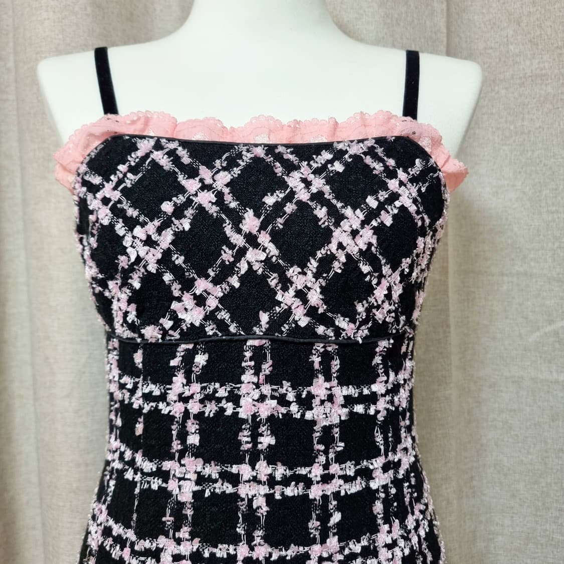 일본브랜드 트위드 슬리브리스 블랙핑크 원피스 오네갸루 (55) 새상품 상품이미지2