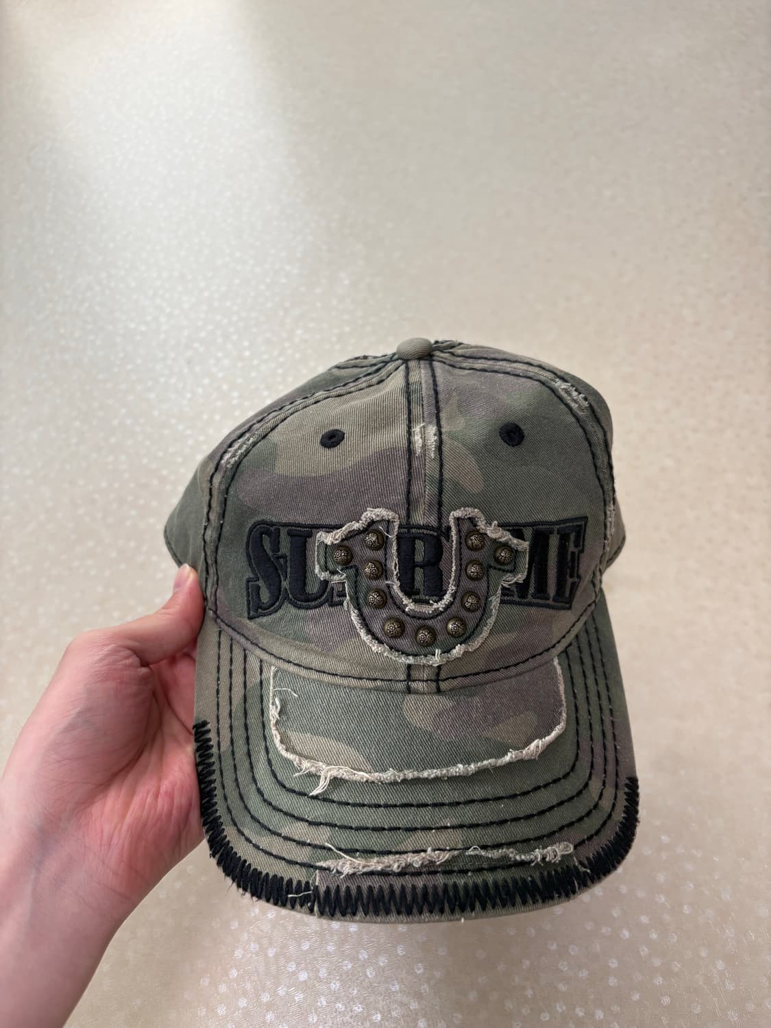 슈프림 x 트루릴리전 메쉬 백 6-패널 올리브 카모 - 25FW 상품이미지2