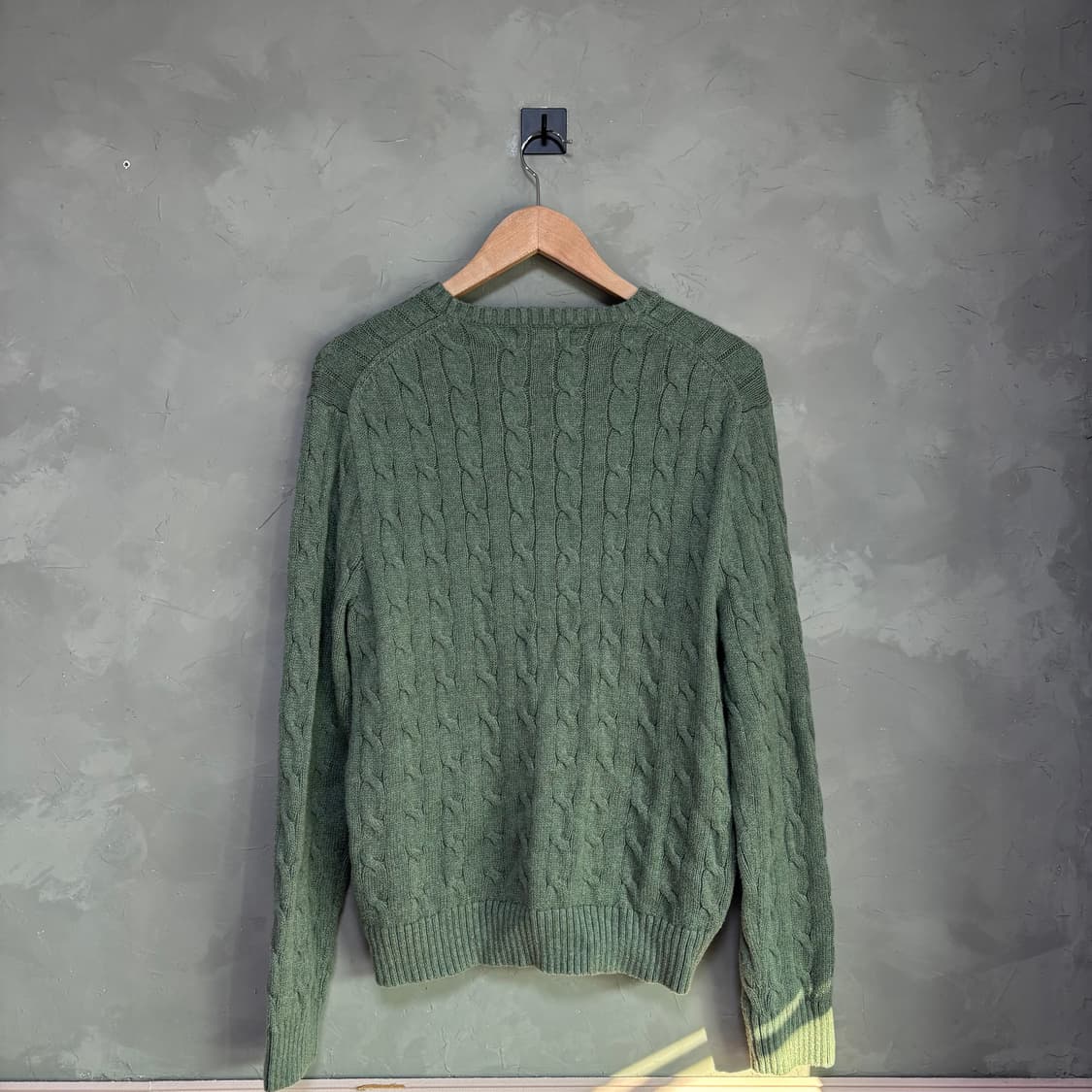 폴로 랄프로렌 꽈배기 니트 세이지 카키 상품이미지4