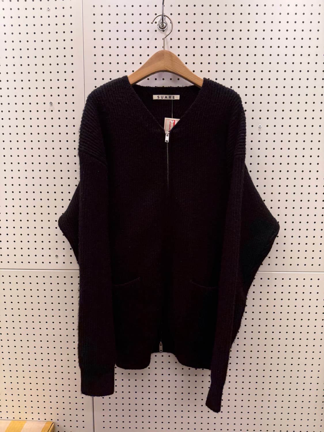 수아레 블랙 로우게이지 미니멀 니트 집업 U115 상품이미지2