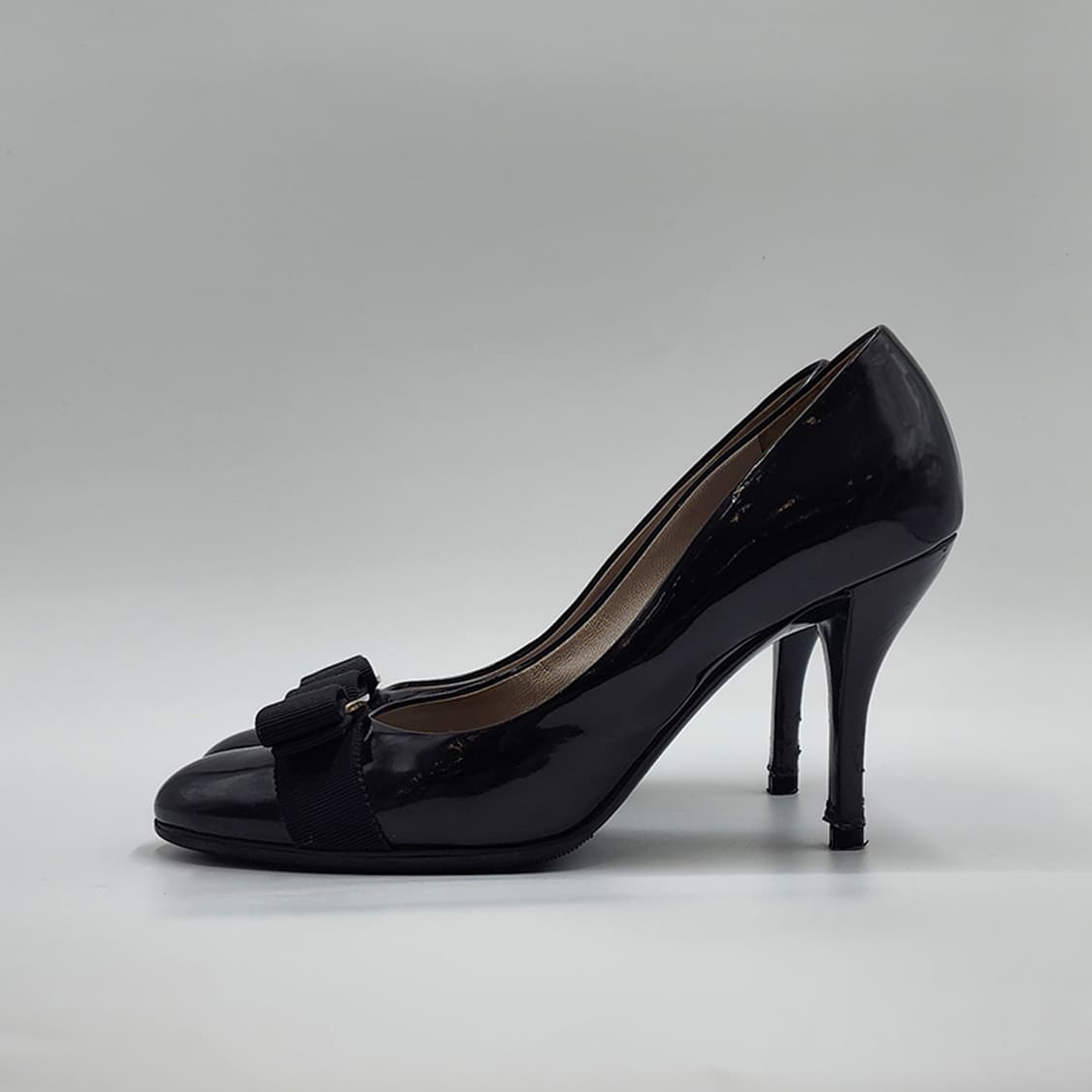 페라가모 바라 페이던트 힐 37 상품이미지2