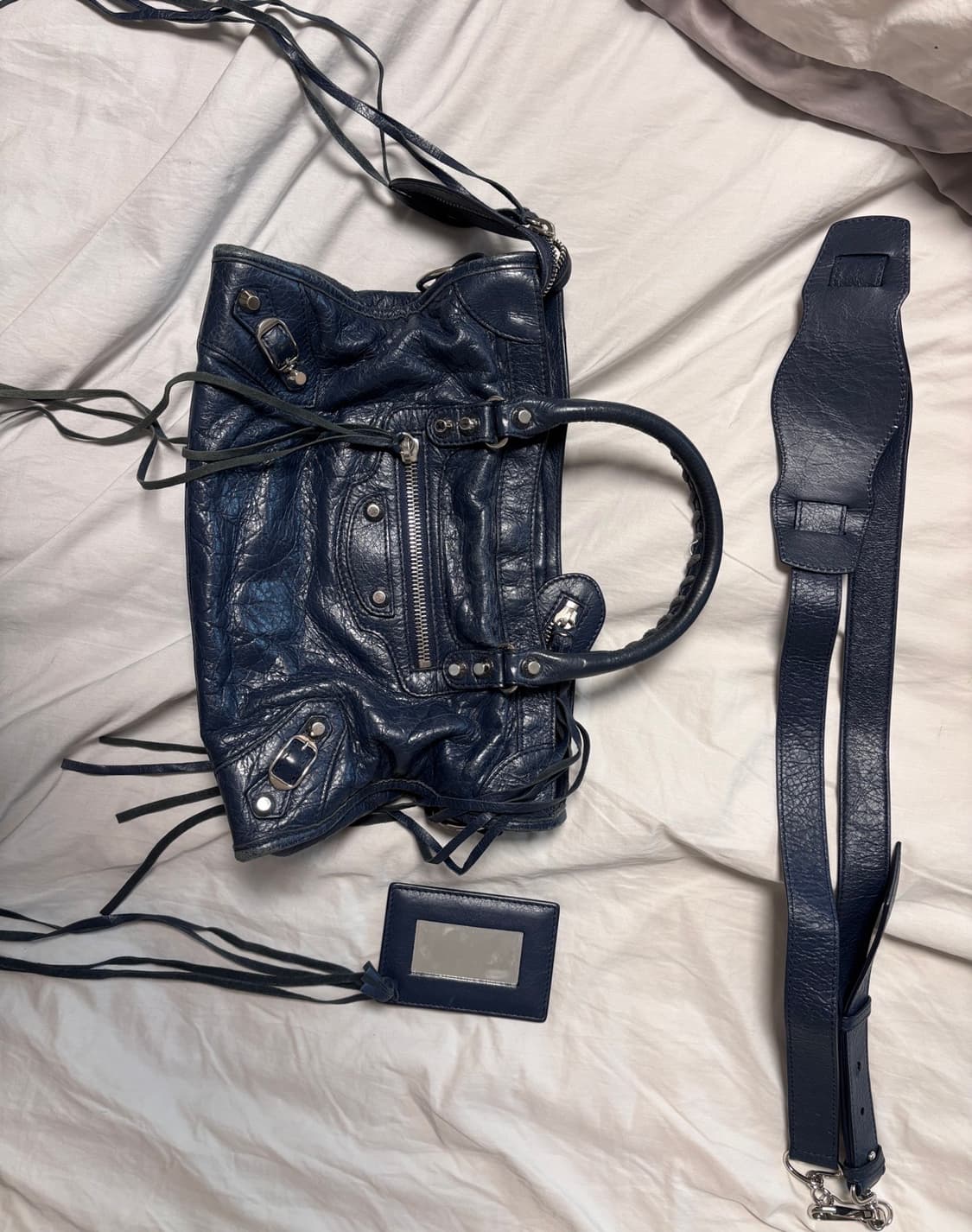 발렌시아가 모터백 스몰 네이비 상품이미지5