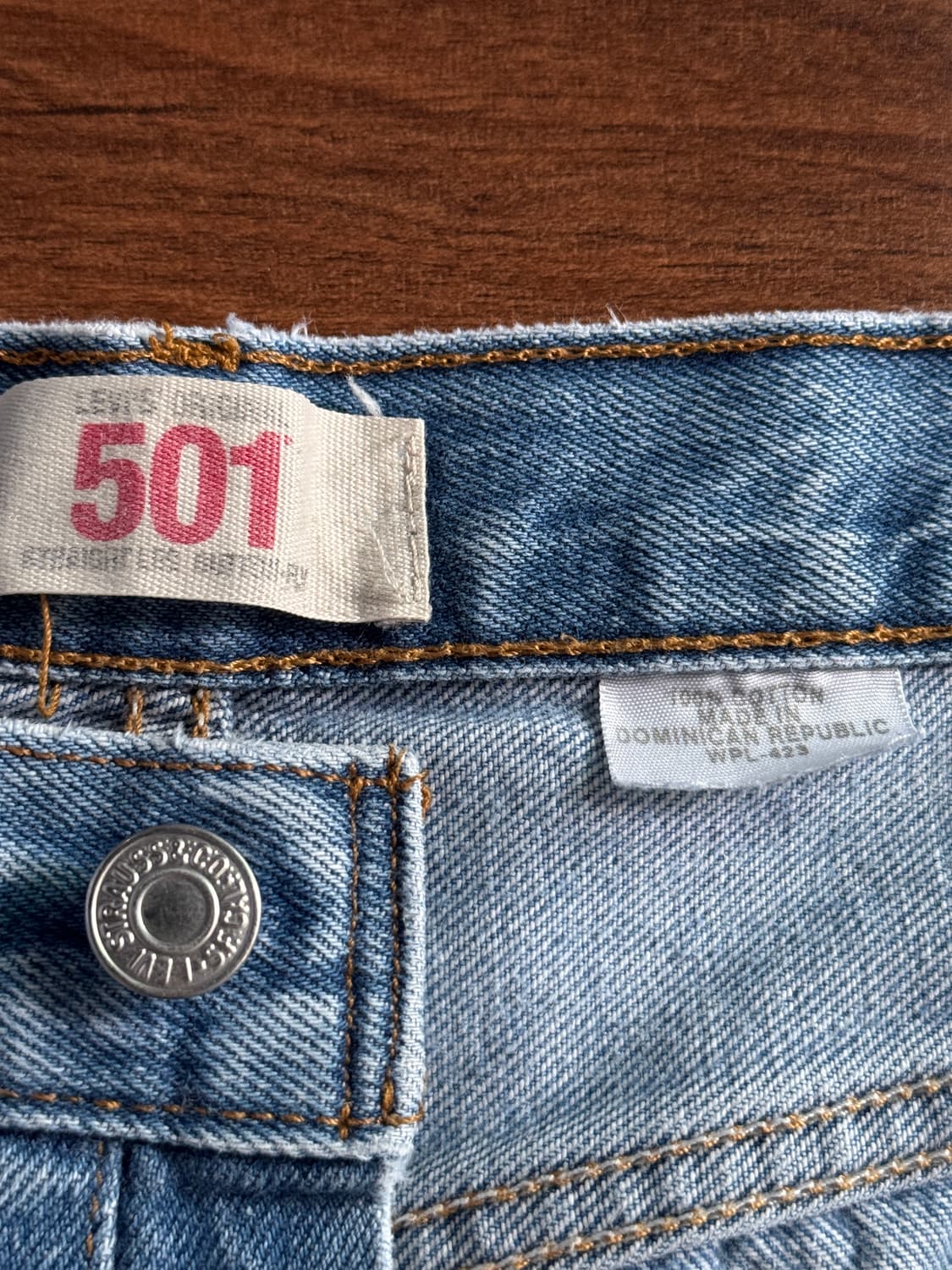 [38]00's 리바이스 501 빈티지 리페어드 워싱 데님 팬츠 상품이미지3