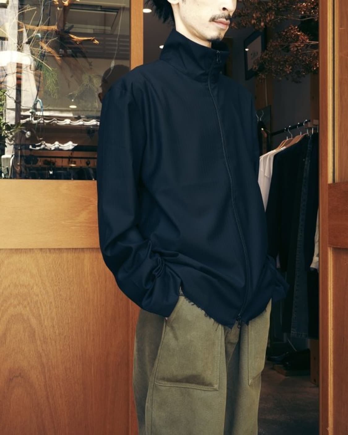 가브리엘라 콜 가먼츠 No.323 파인 울 집업 셔츠 상품이미지2