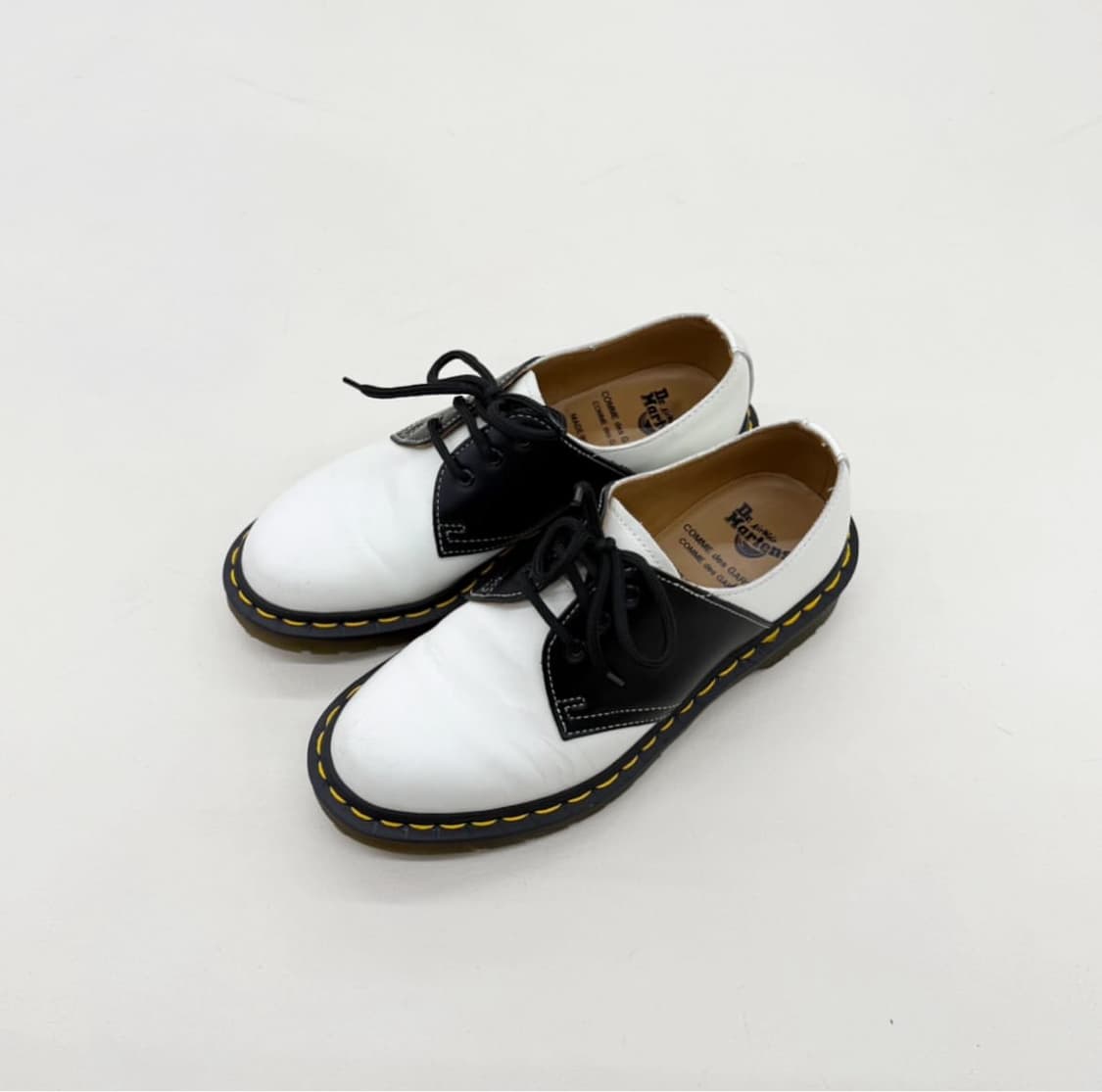 꼼데가르송 x 닥터마틴 3홀 더비 상품이미지3