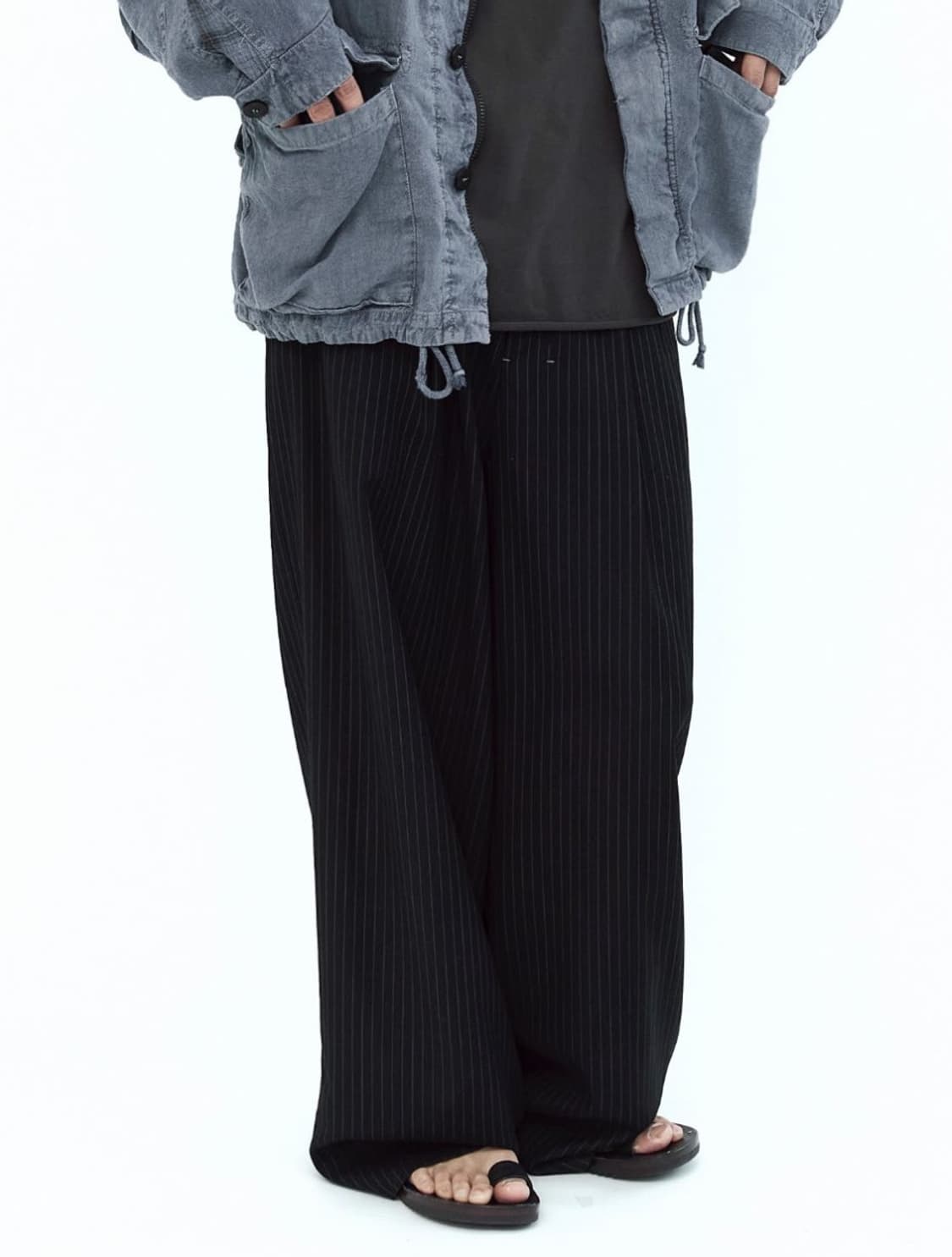 [4] 폴리테루 핀스트라이프 팬츠 블랙 상품이미지1